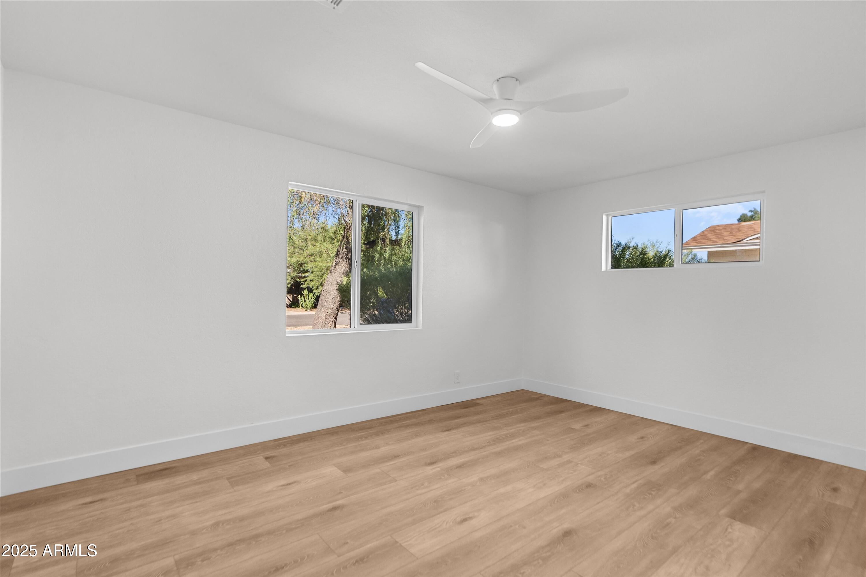 543 W 17TH Street