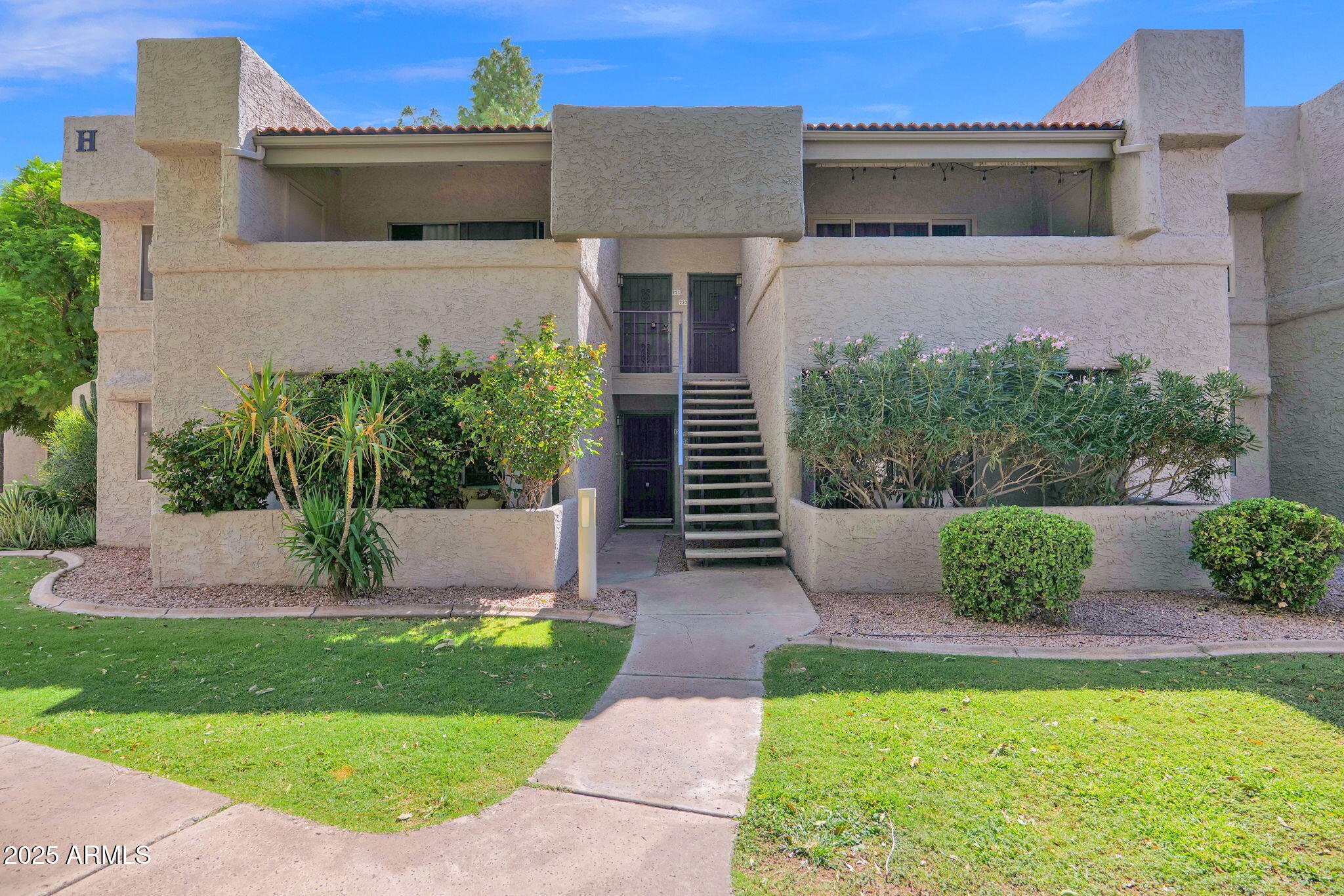 4444 E PARADISE VILLAGE Parkway 221