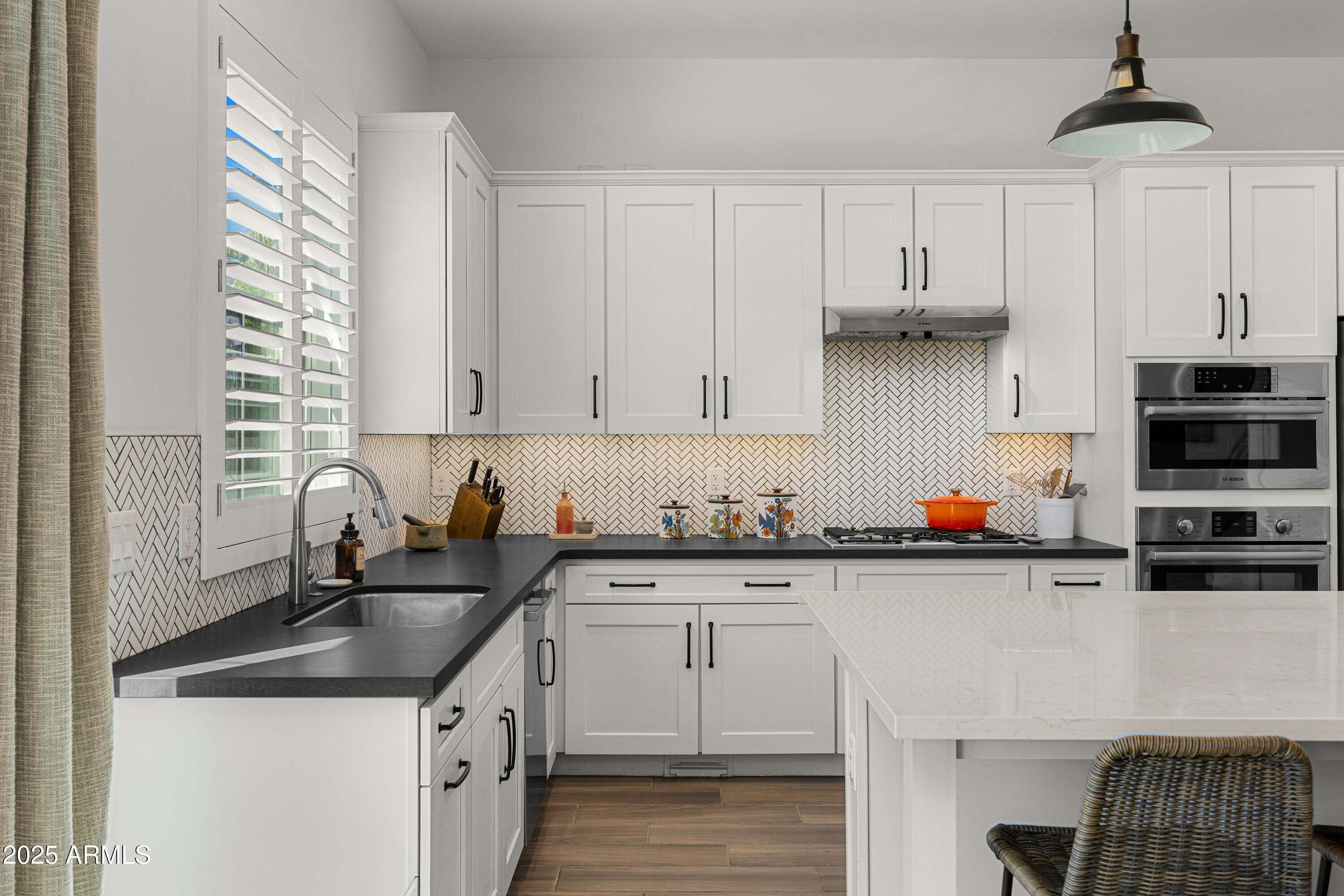 3200 N 39TH Street 11