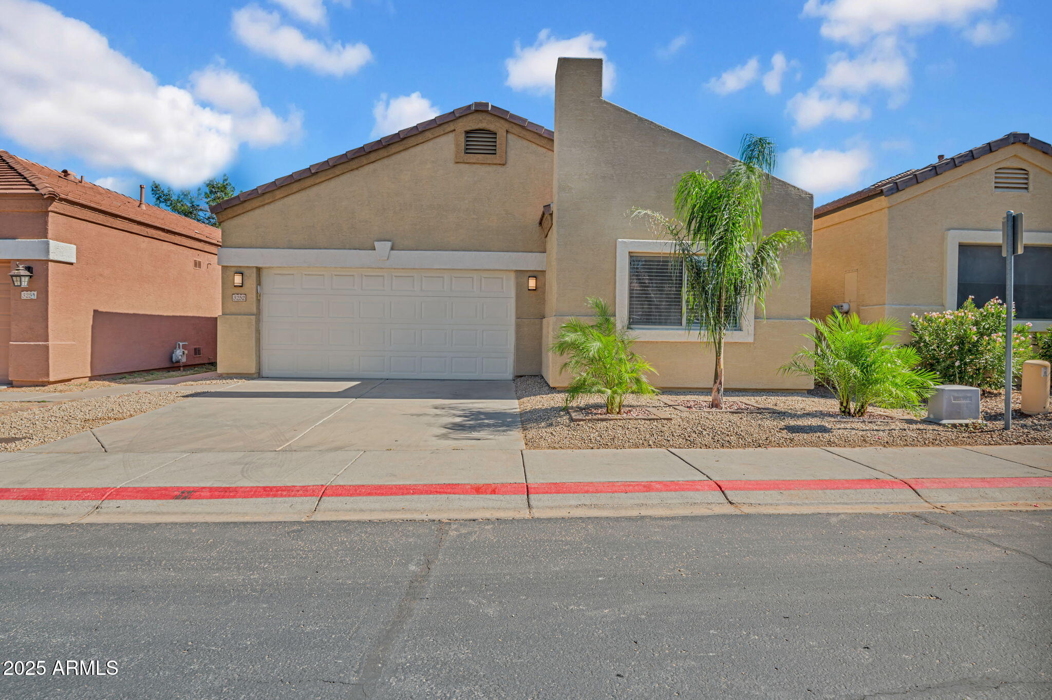 3252 E MALDONADO Drive