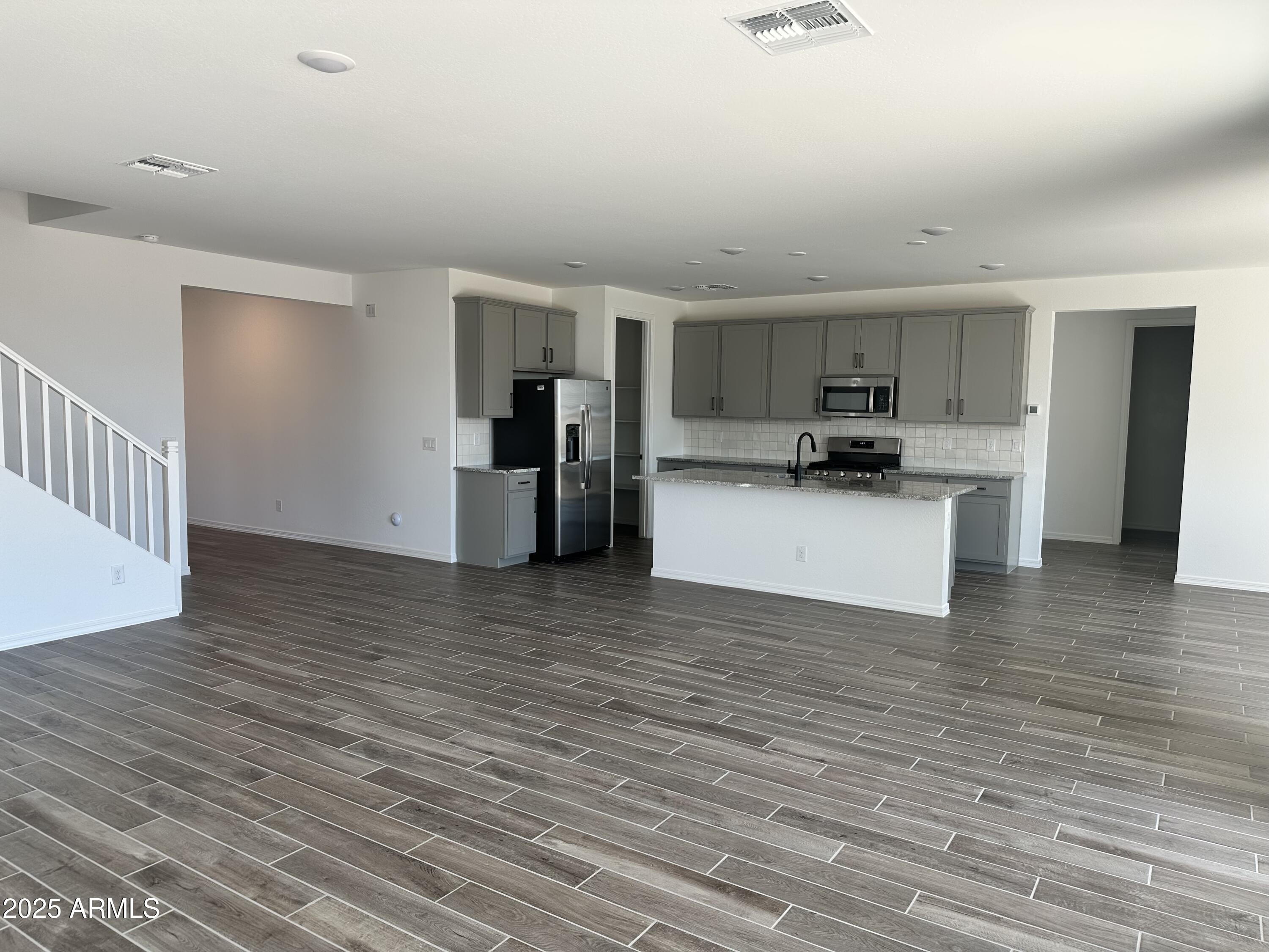 5535 W HOPI Trail