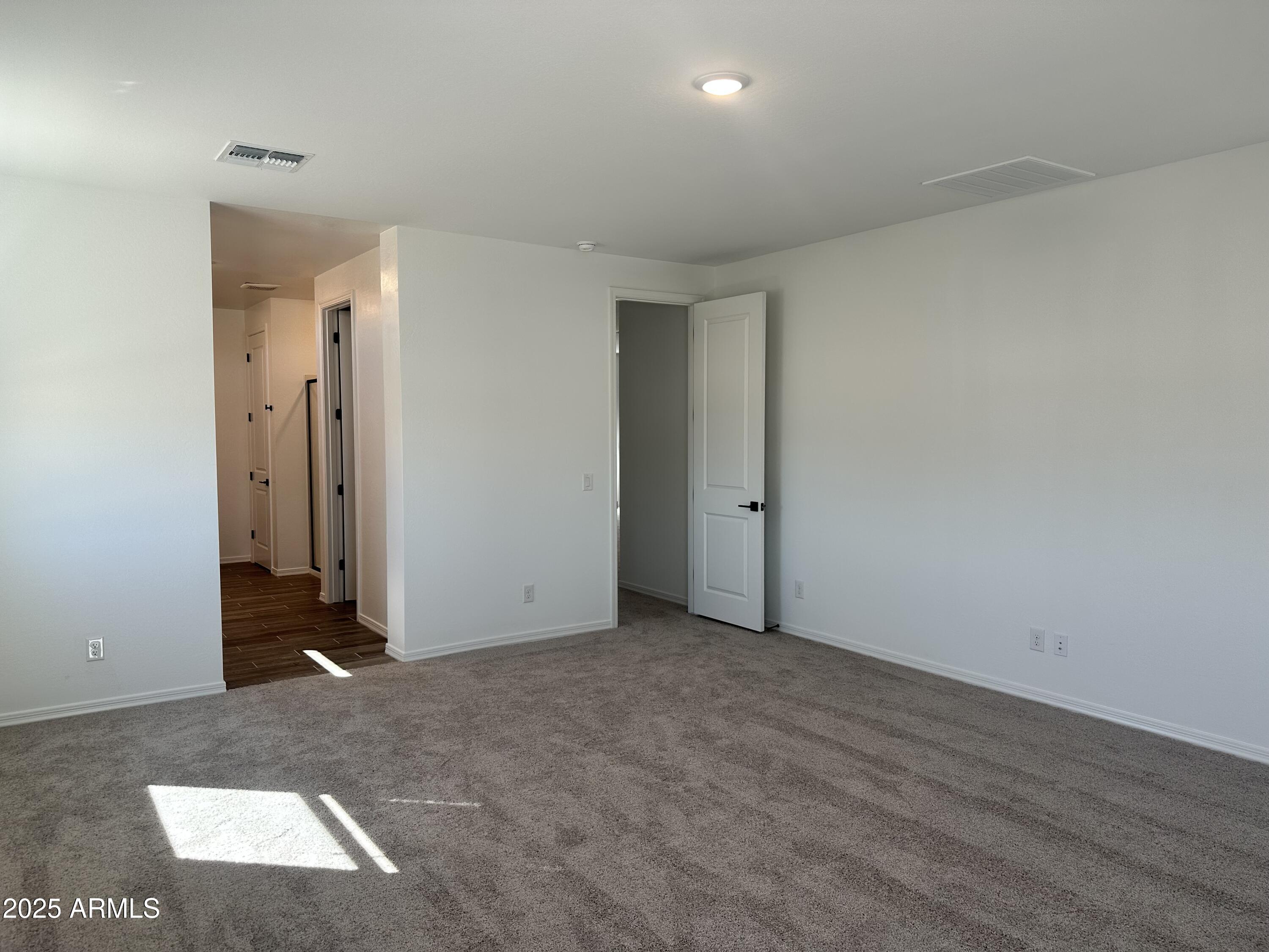 5535 W HOPI Trail