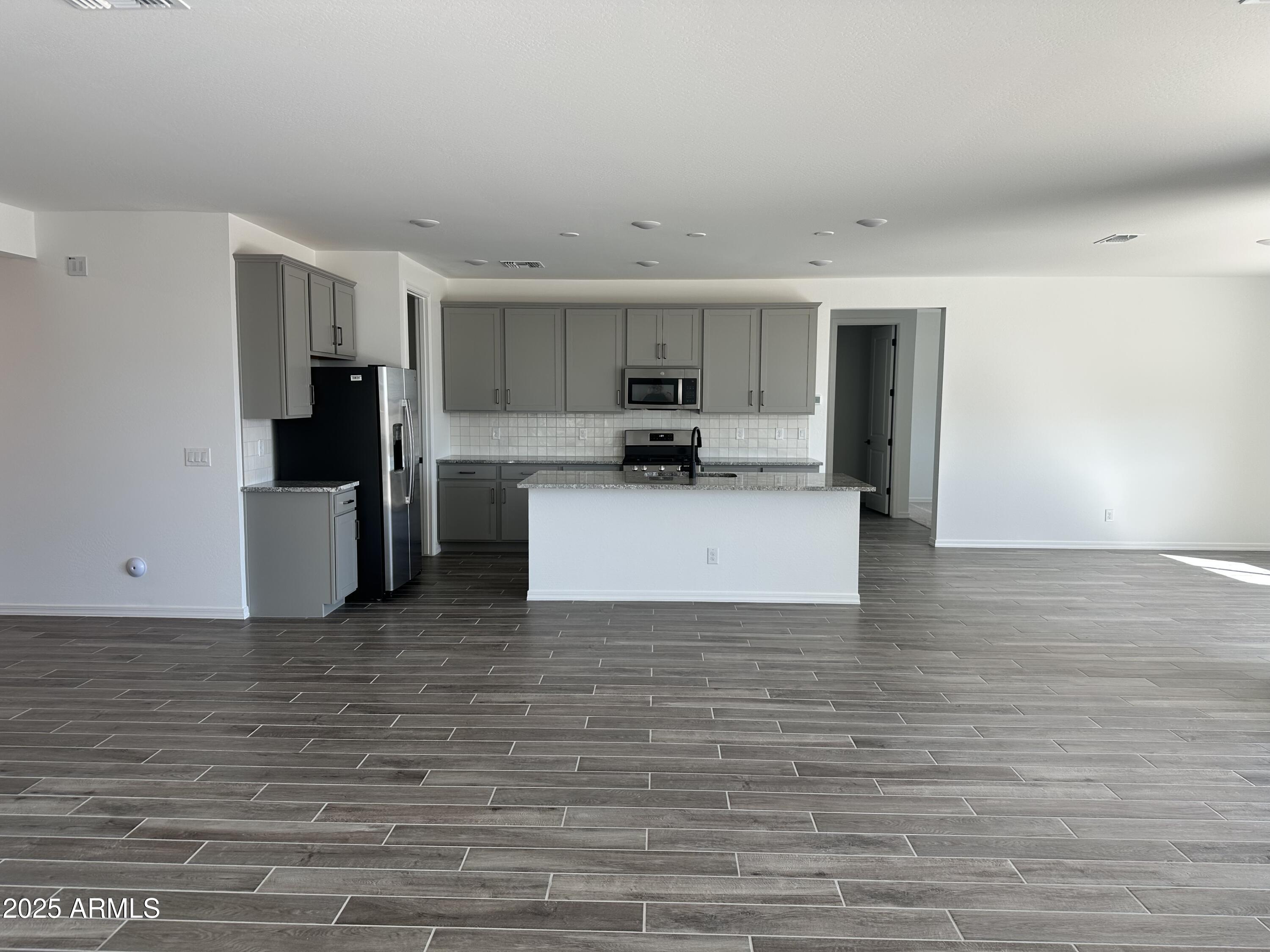 5535 W HOPI Trail