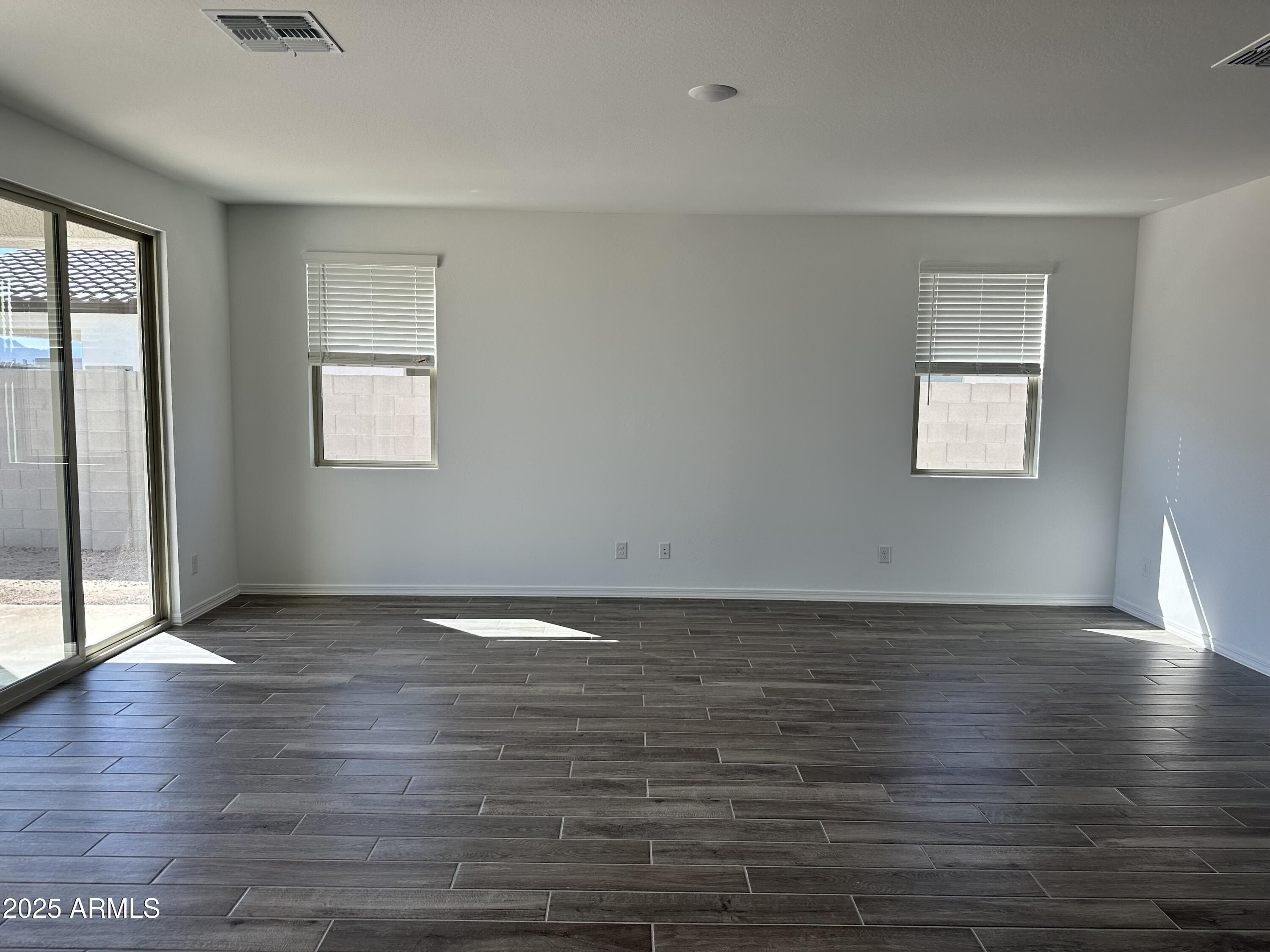 5535 W HOPI Trail