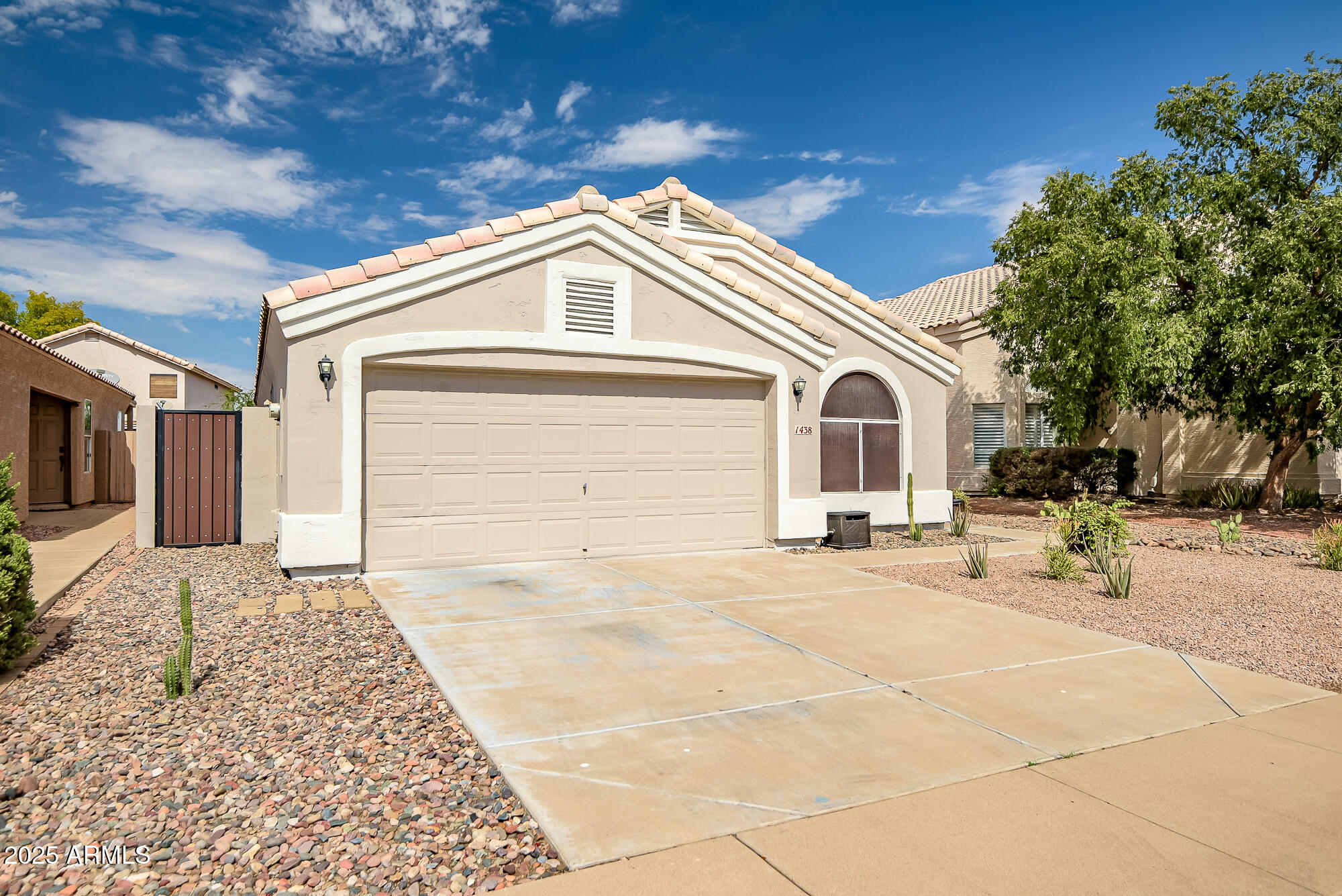 1438 E CINDY Street