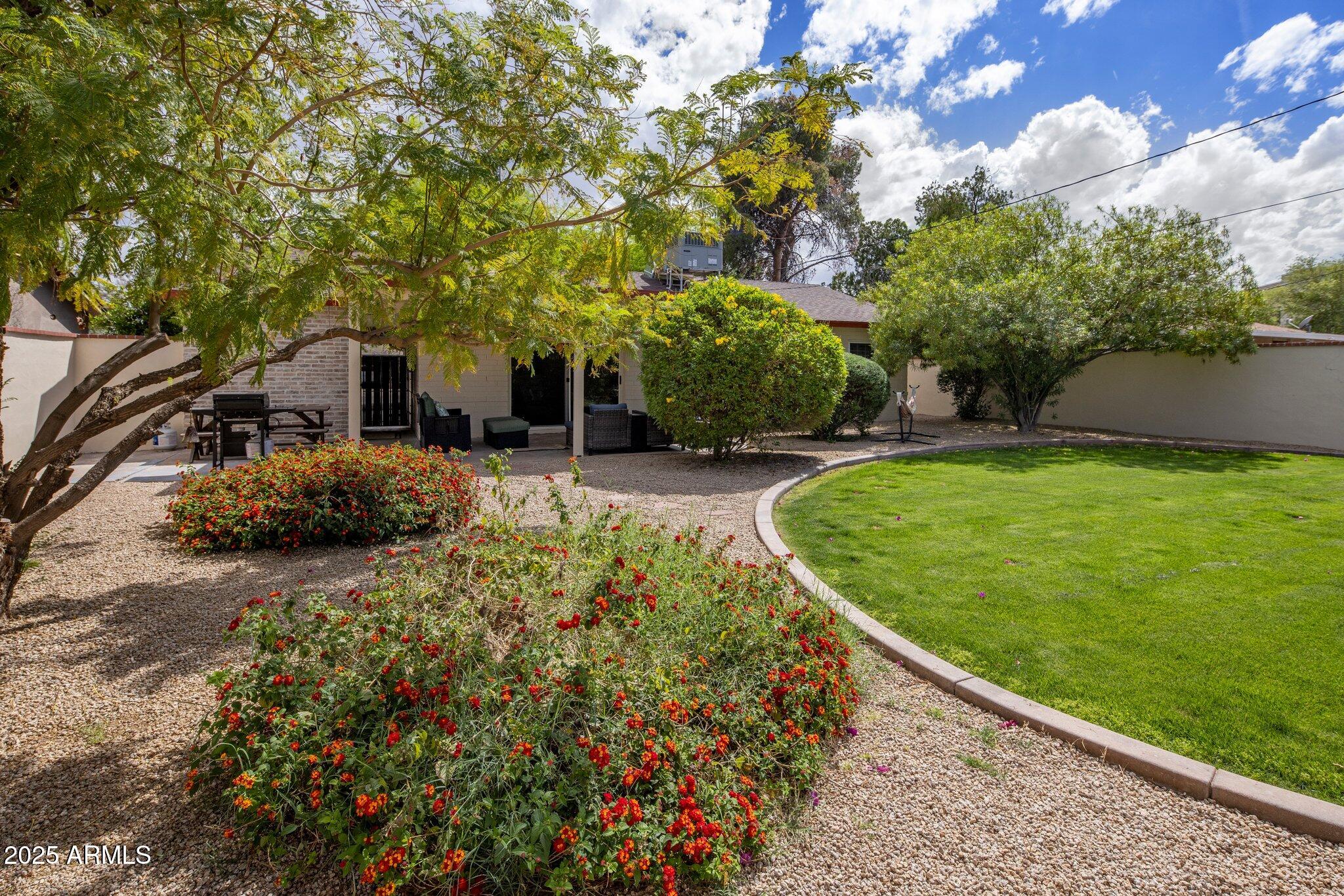 7608 E AVALON Drive