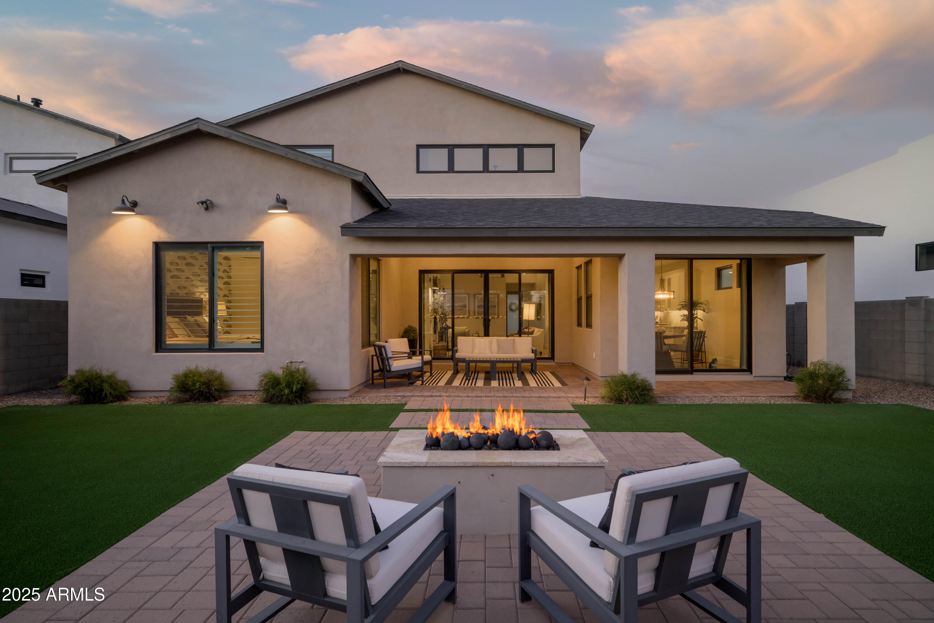4007 E CAMPUS Drive