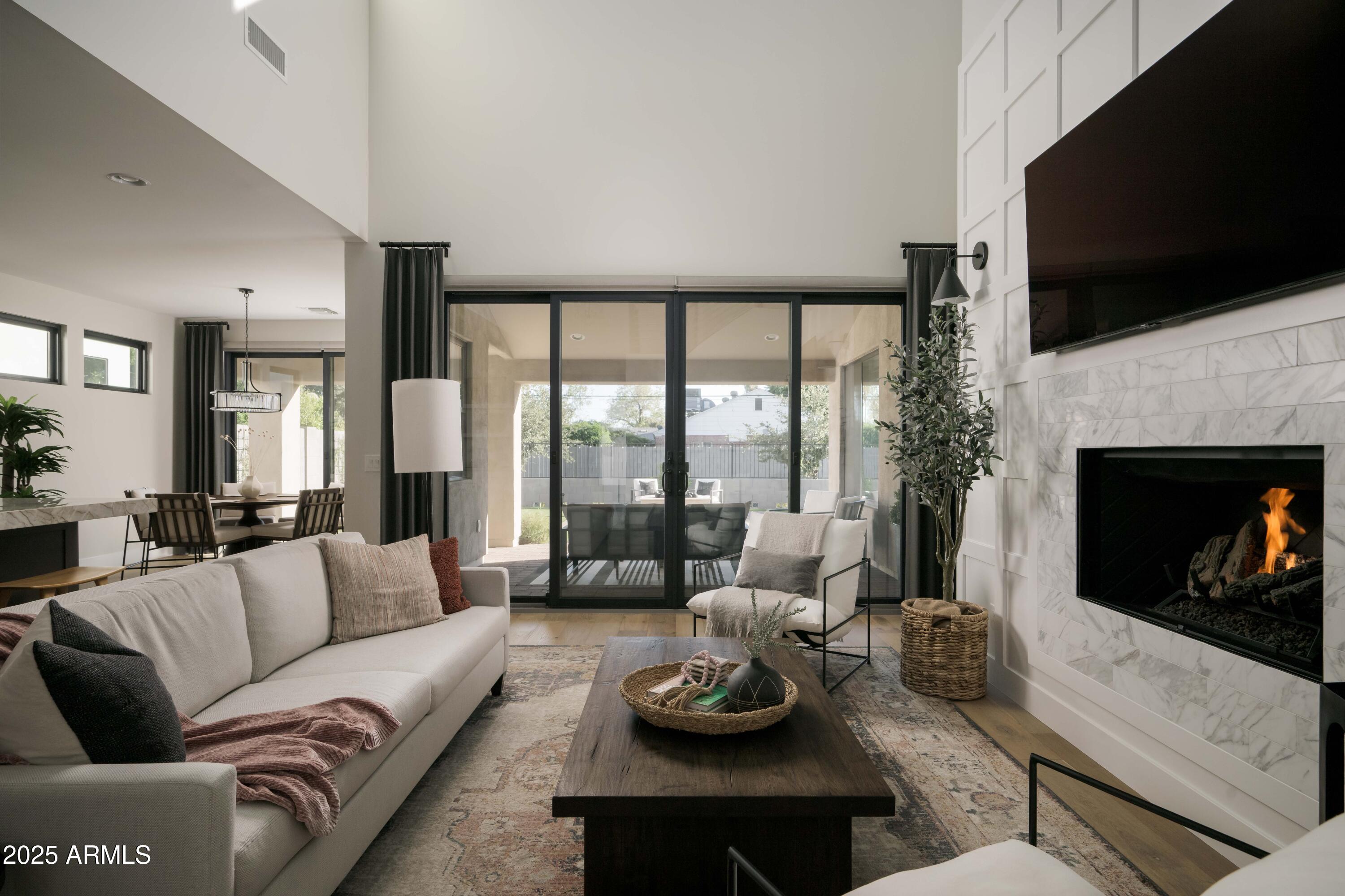 4007 E CAMPUS Drive