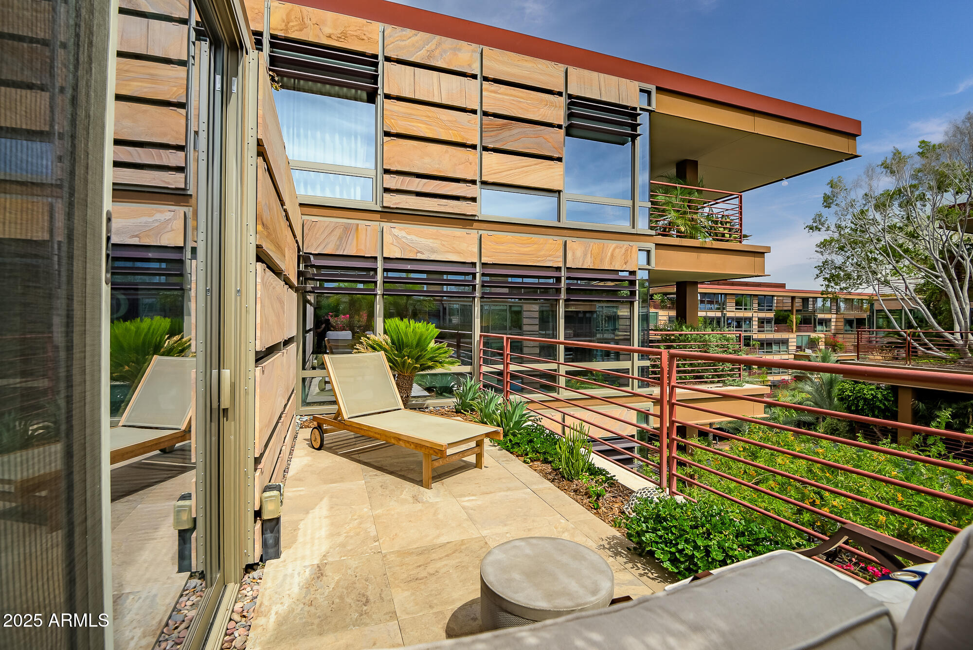 7141 E RANCHO VISTA Drive 6007
