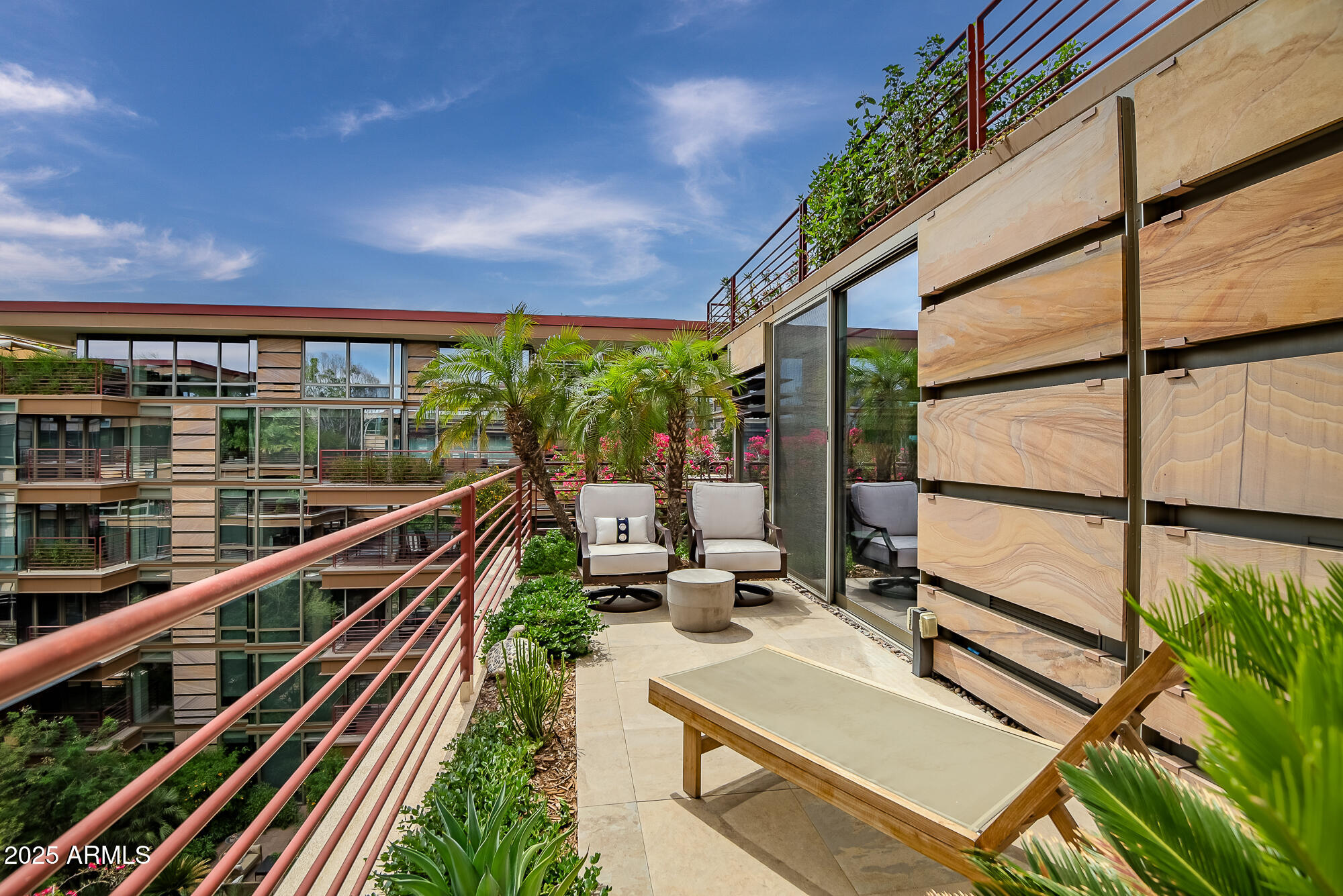 7141 E RANCHO VISTA Drive 6007