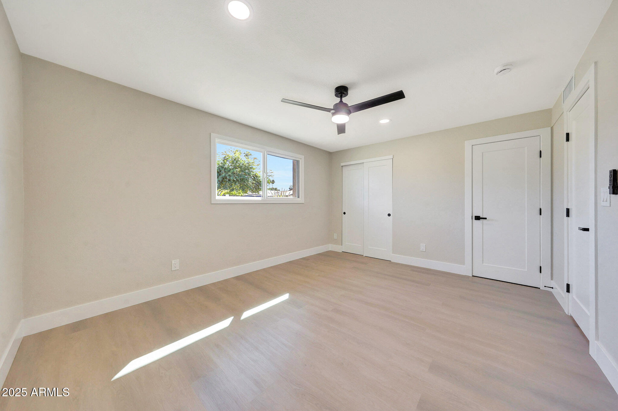 3116 W GELDING Drive