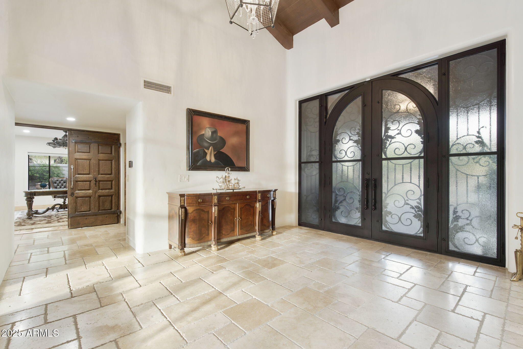 5824 N 33RD Place N