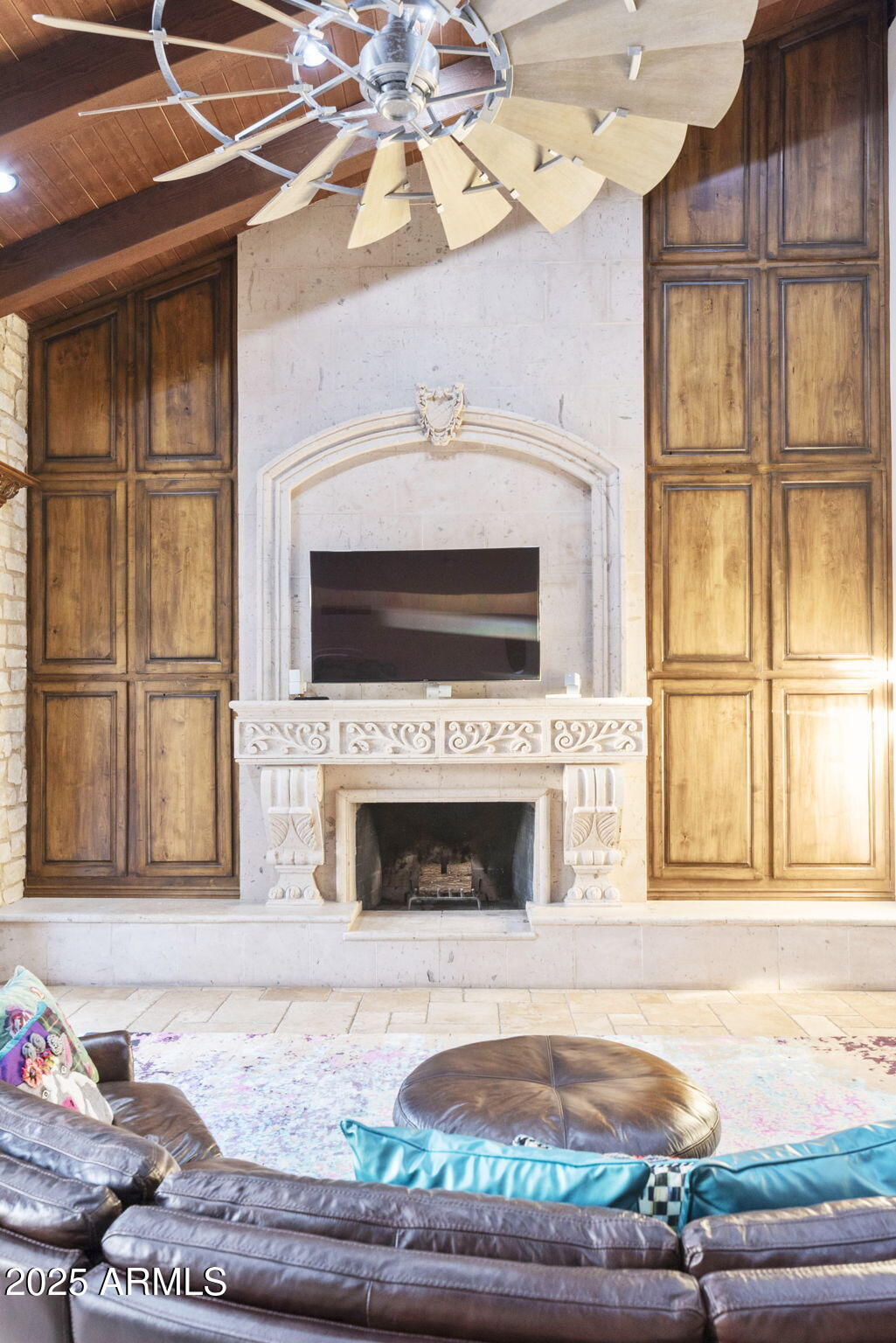 5824 N 33RD Place N