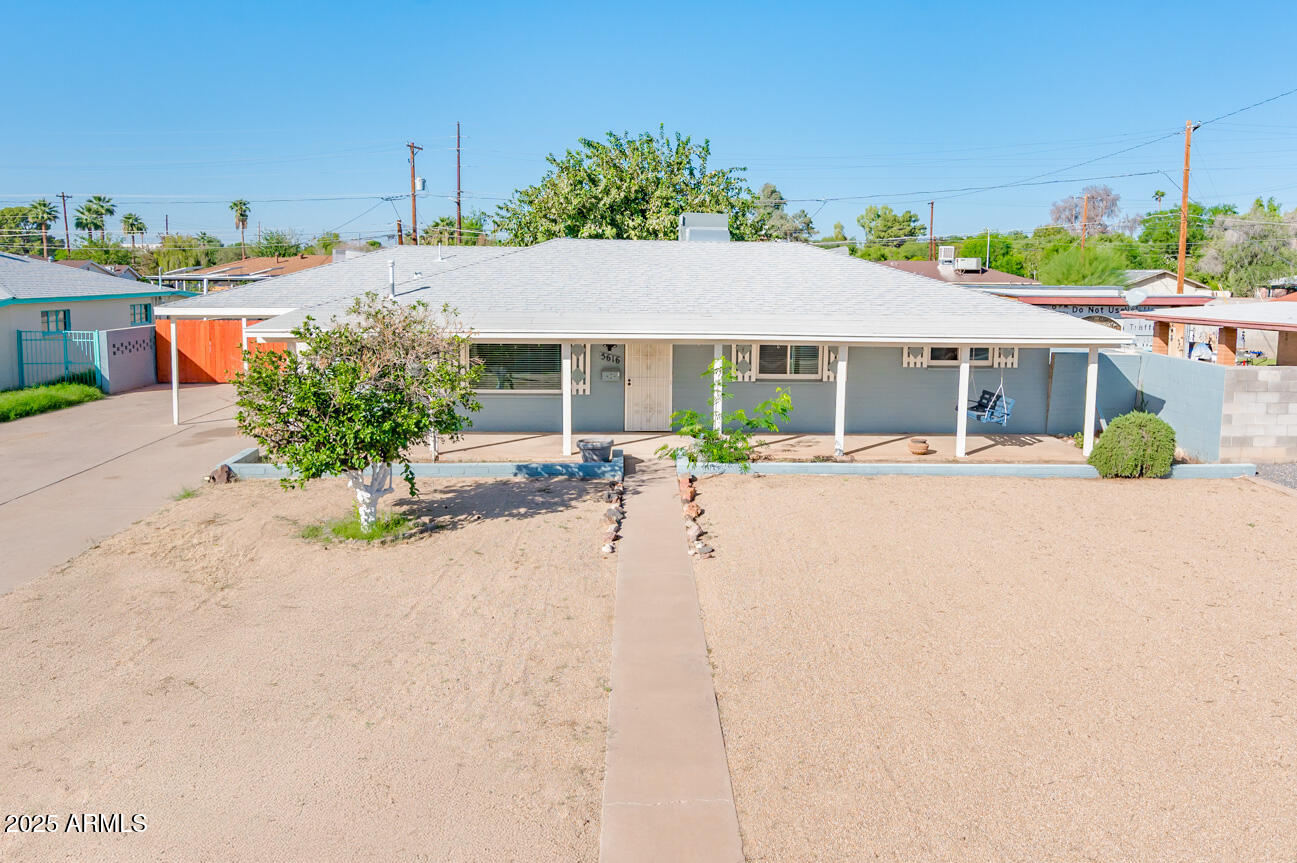 5616 N 22ND Drive