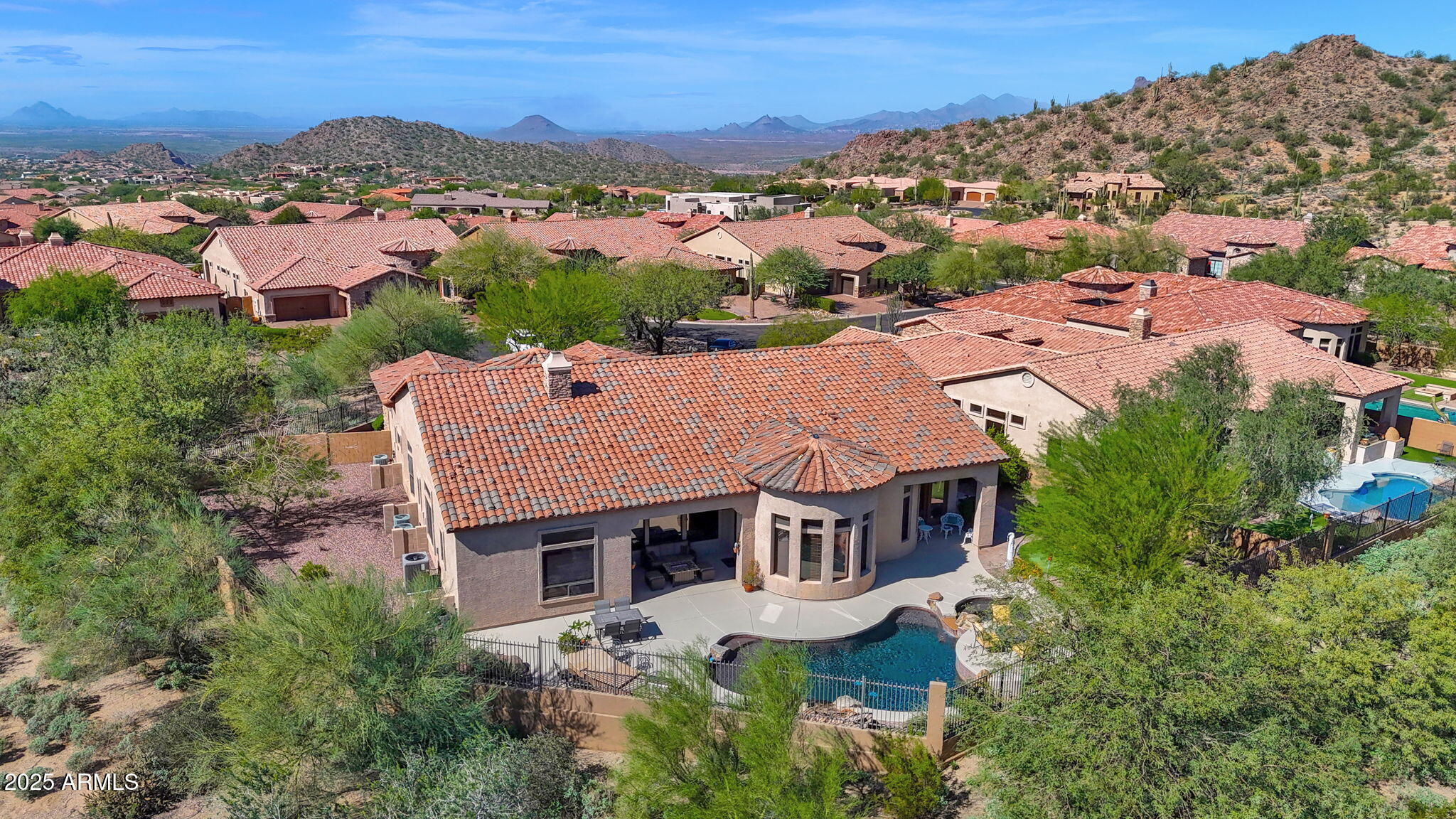 4207 N ARBOLES Circle