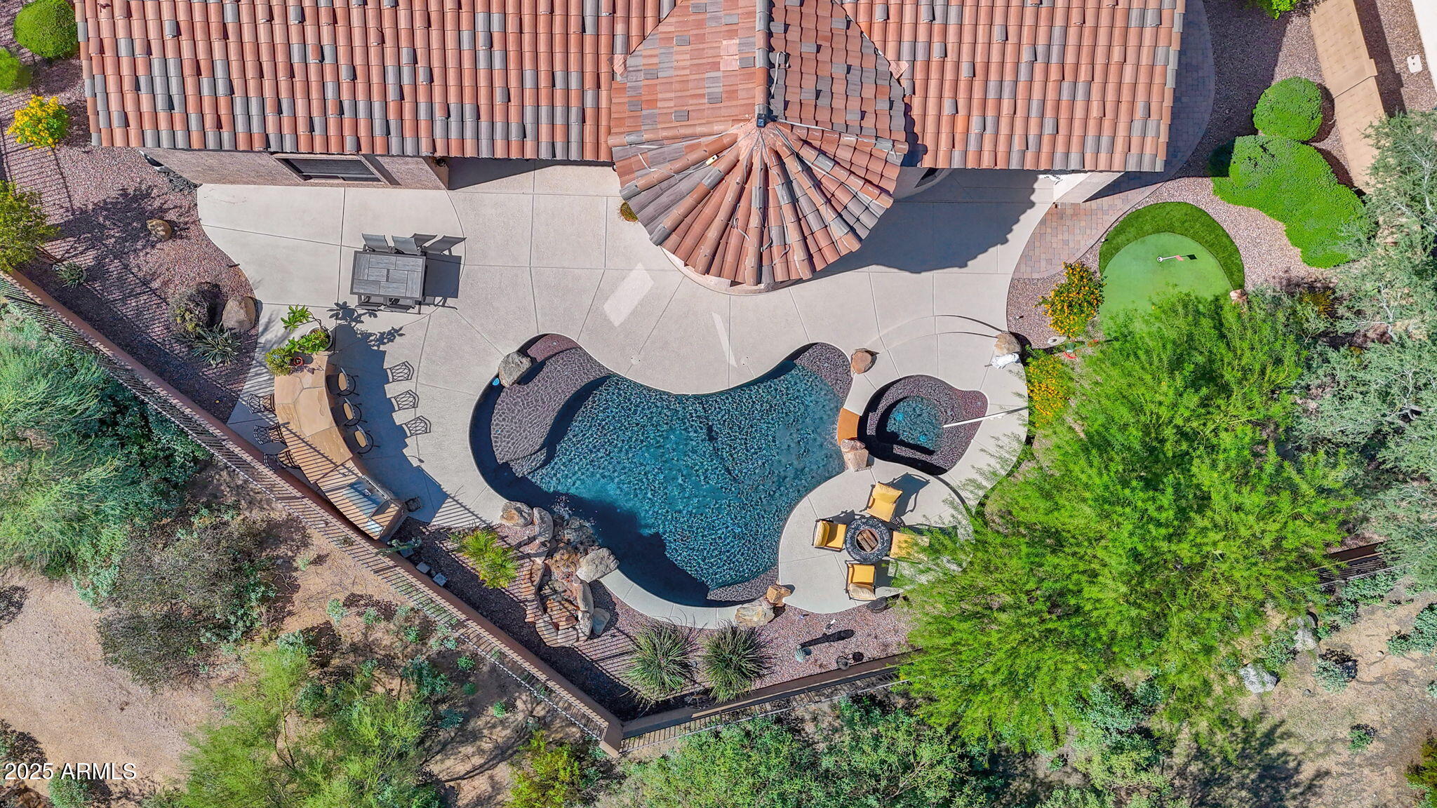 4207 N ARBOLES Circle