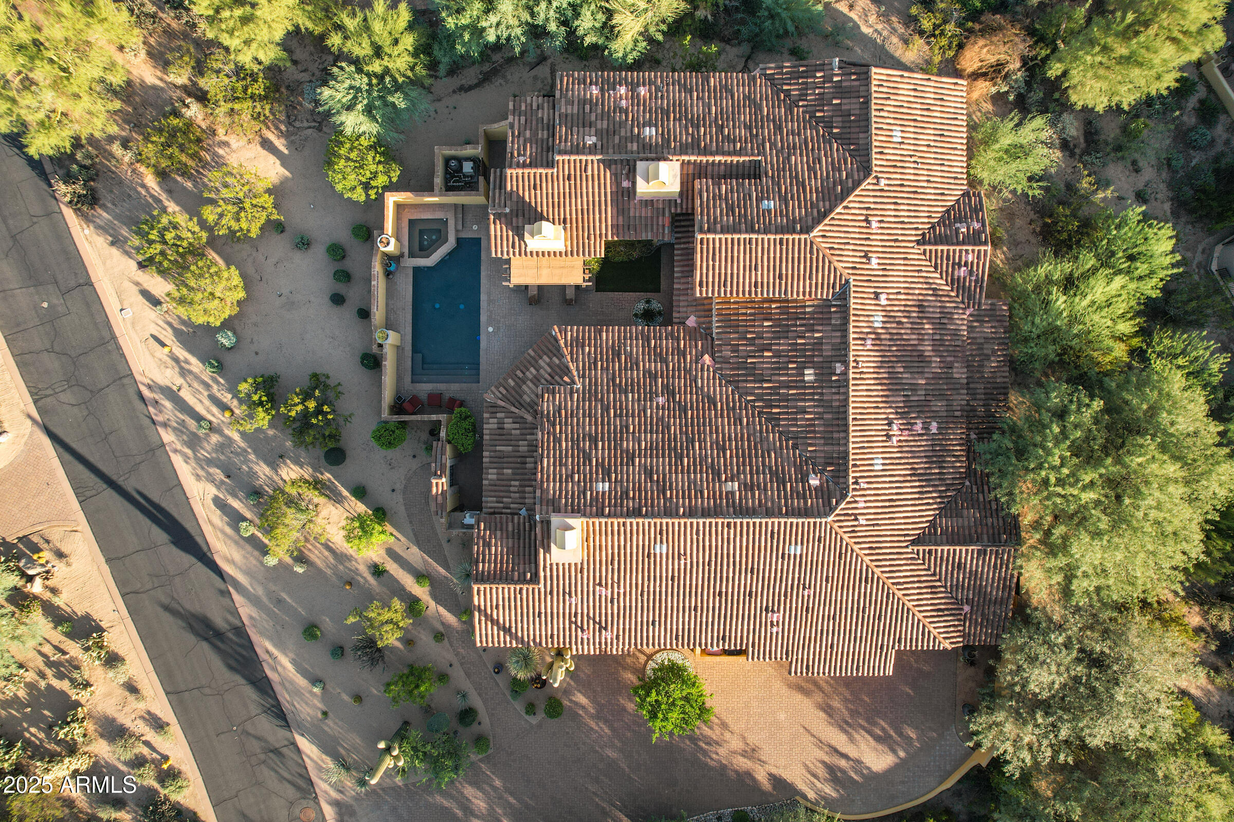 9290 E THOMPSON PEAK Parkway 409