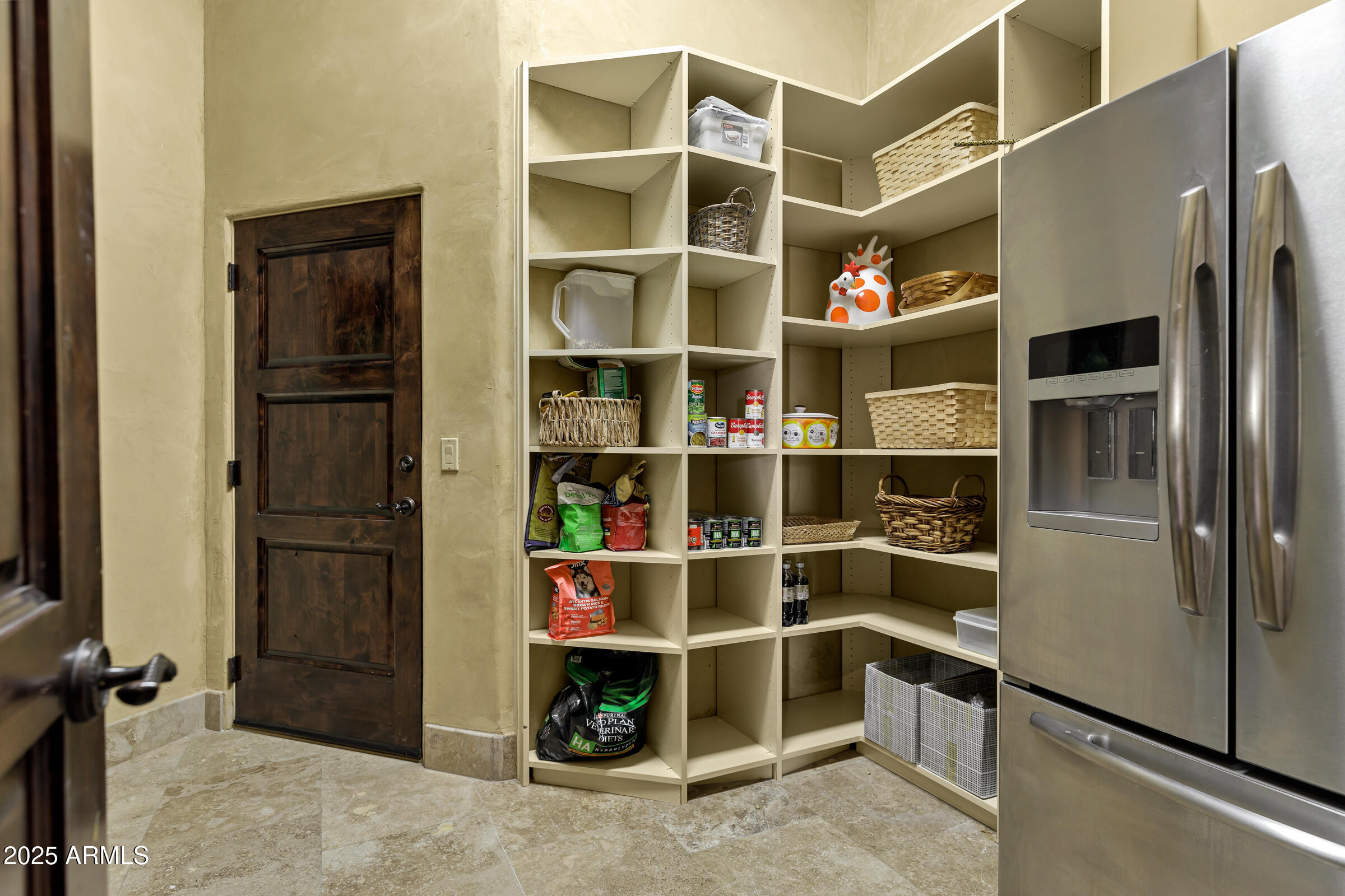 9290 E THOMPSON PEAK Parkway 409