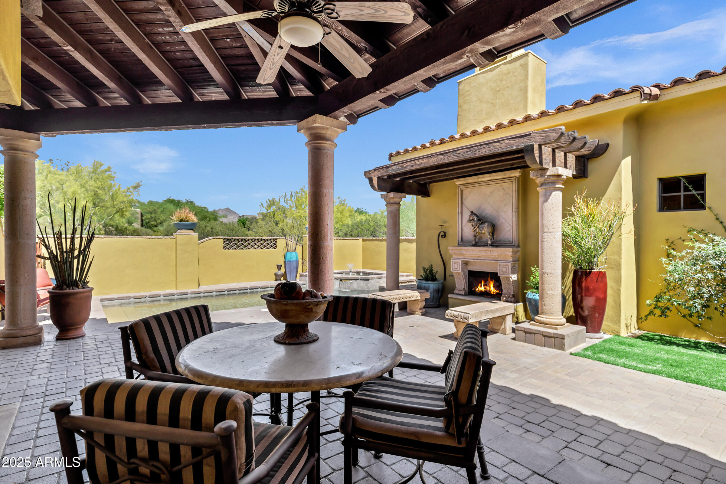 9290 E THOMPSON PEAK Parkway 409