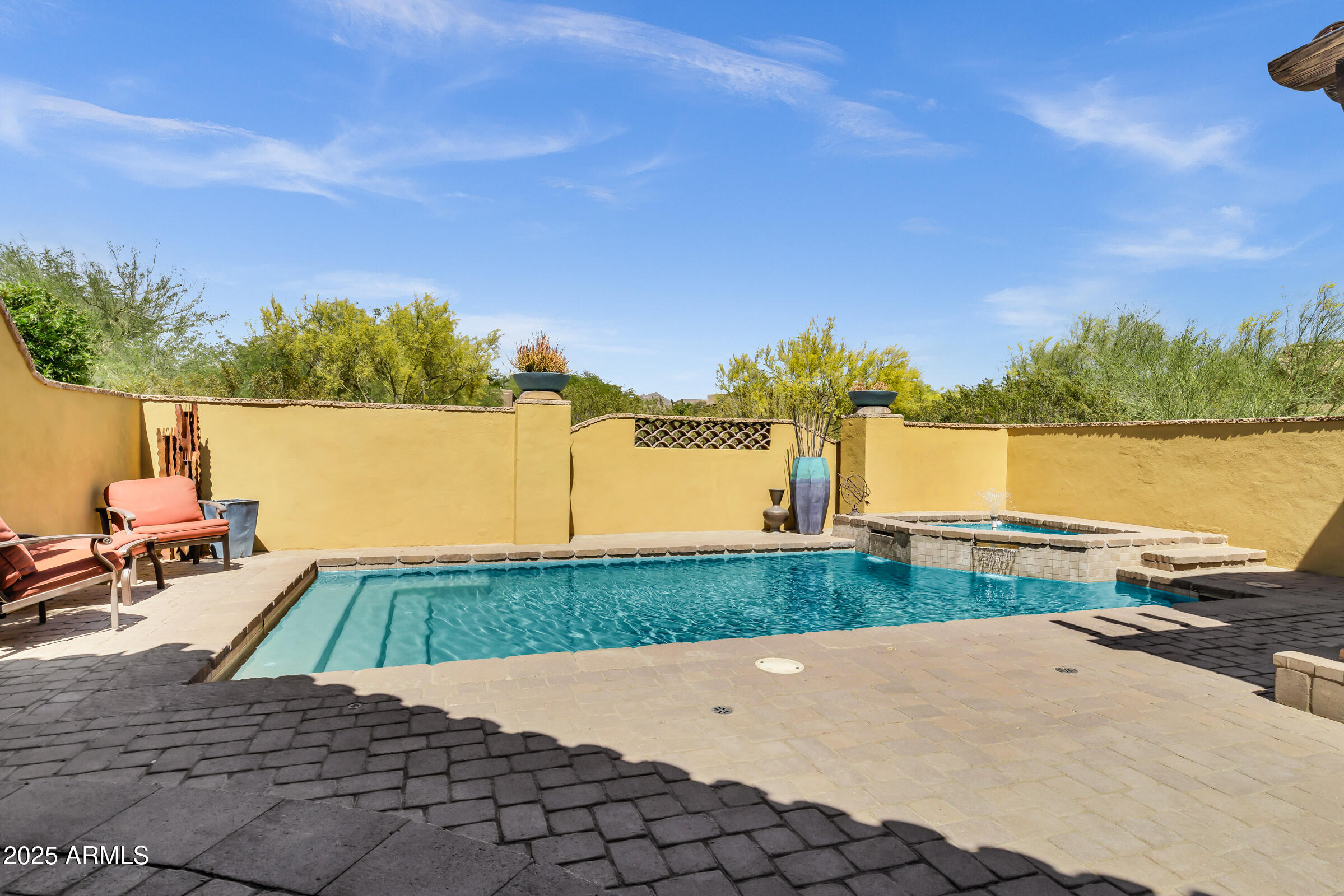 9290 E THOMPSON PEAK Parkway 409