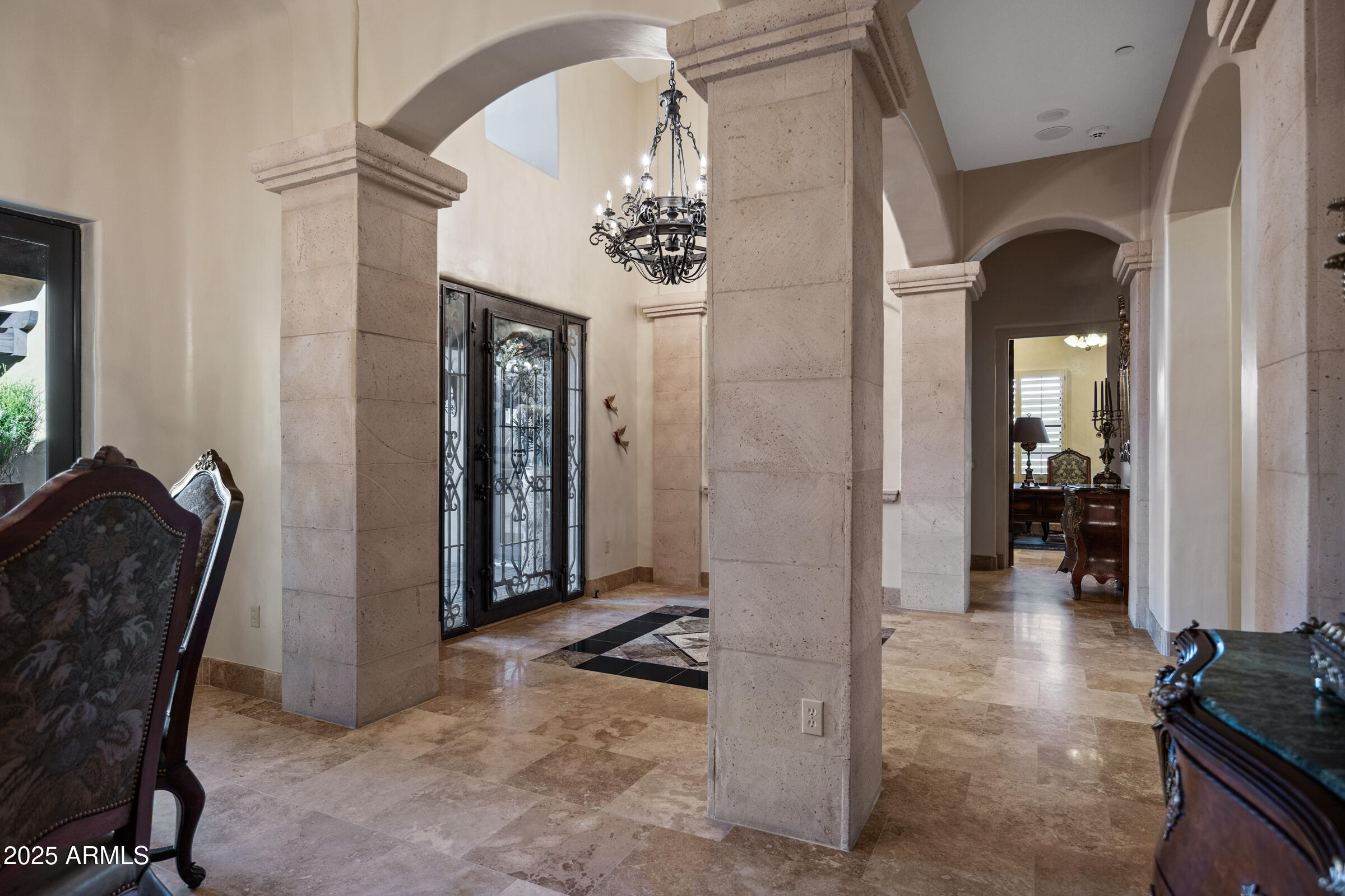 9290 E THOMPSON PEAK Parkway 409