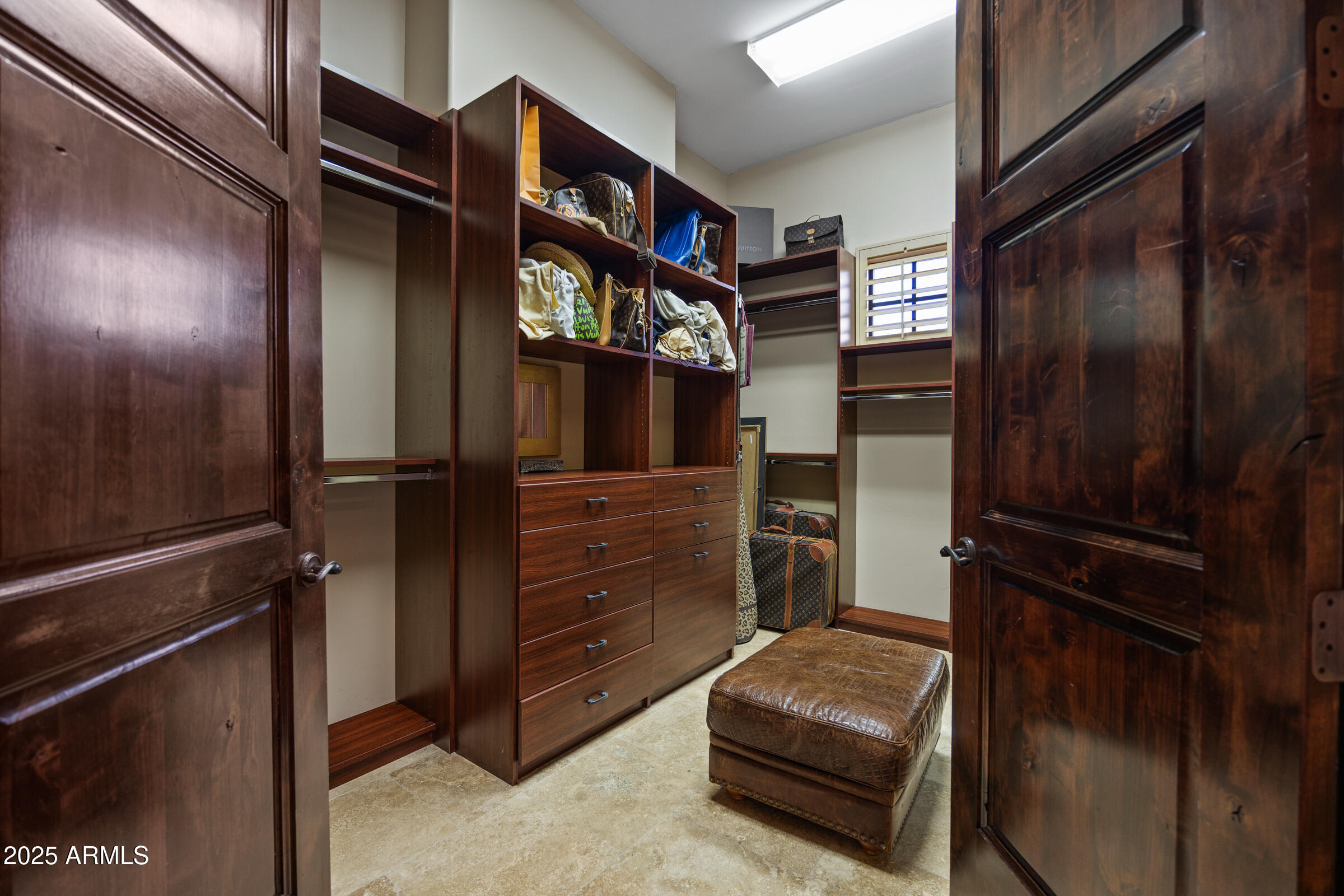 9290 E THOMPSON PEAK Parkway 409