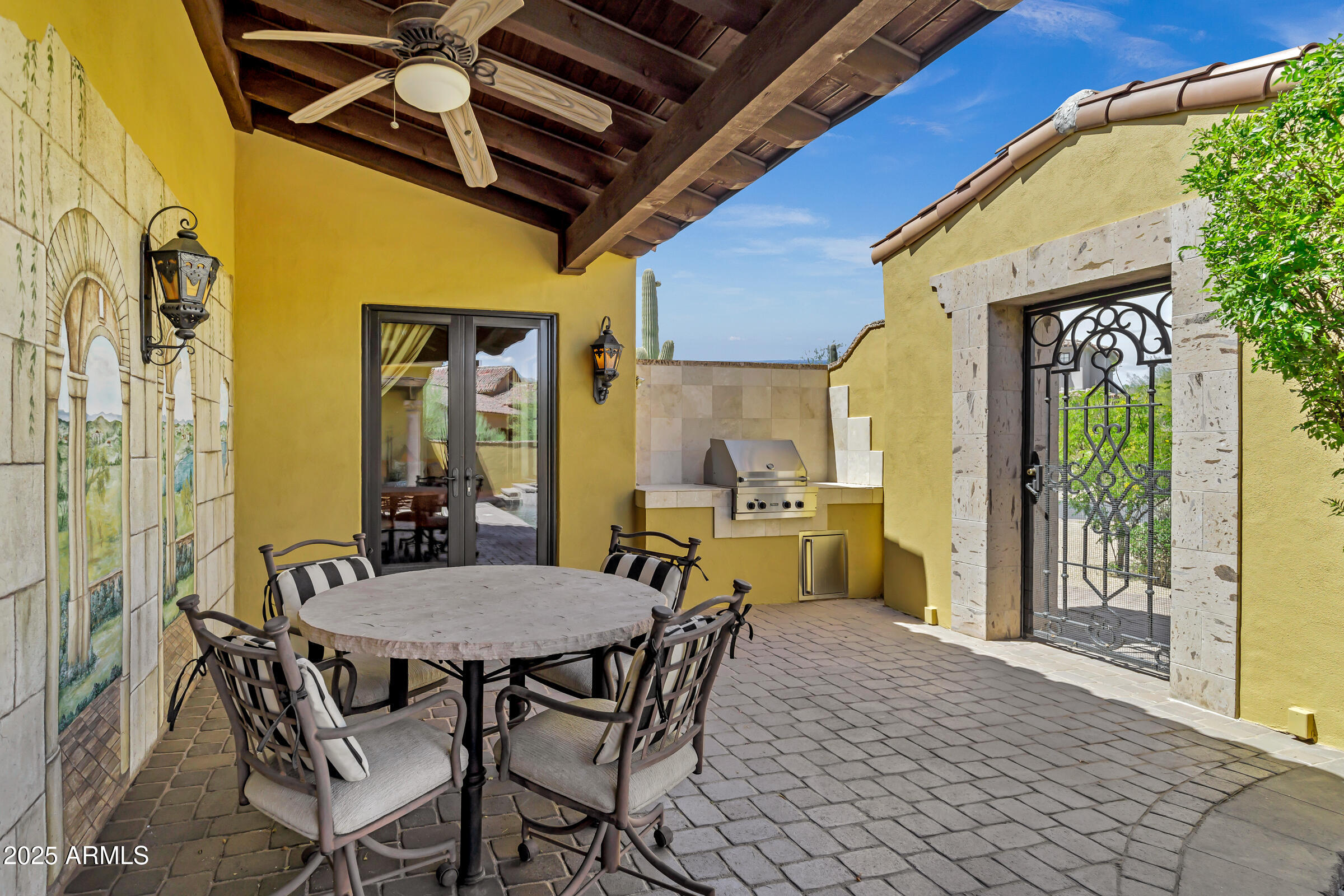 9290 E THOMPSON PEAK Parkway 409