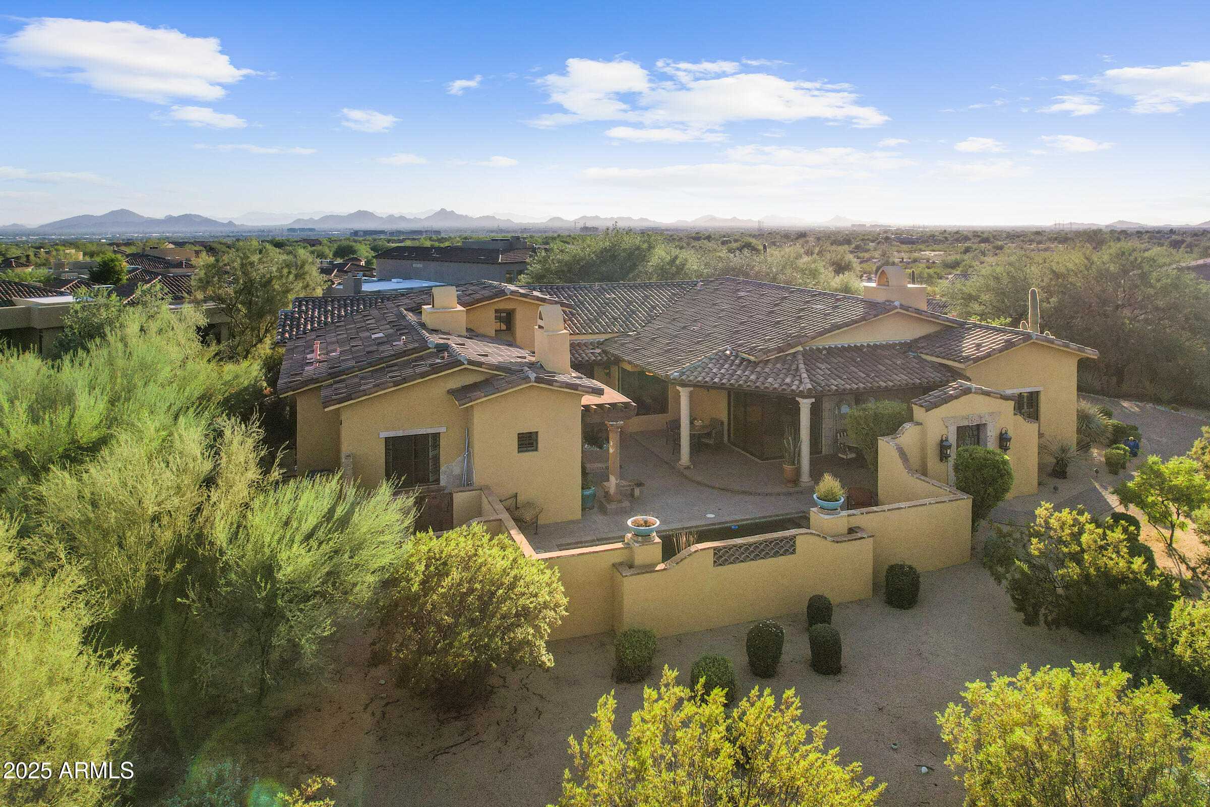 9290 E THOMPSON PEAK Parkway 409