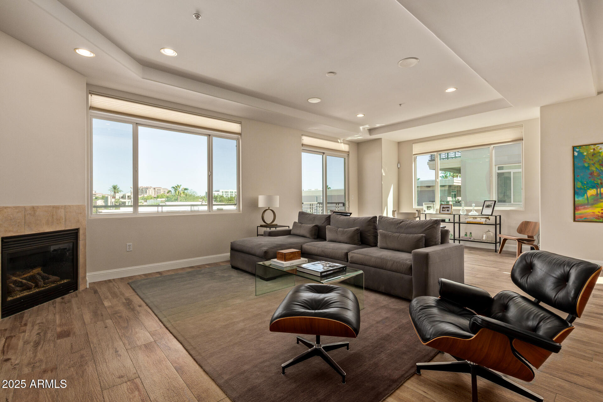 3801 N GOLDWATER Boulevard, 302