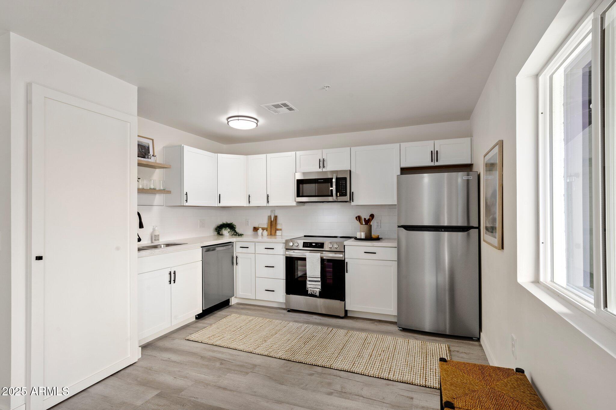 3114 N 68TH Street