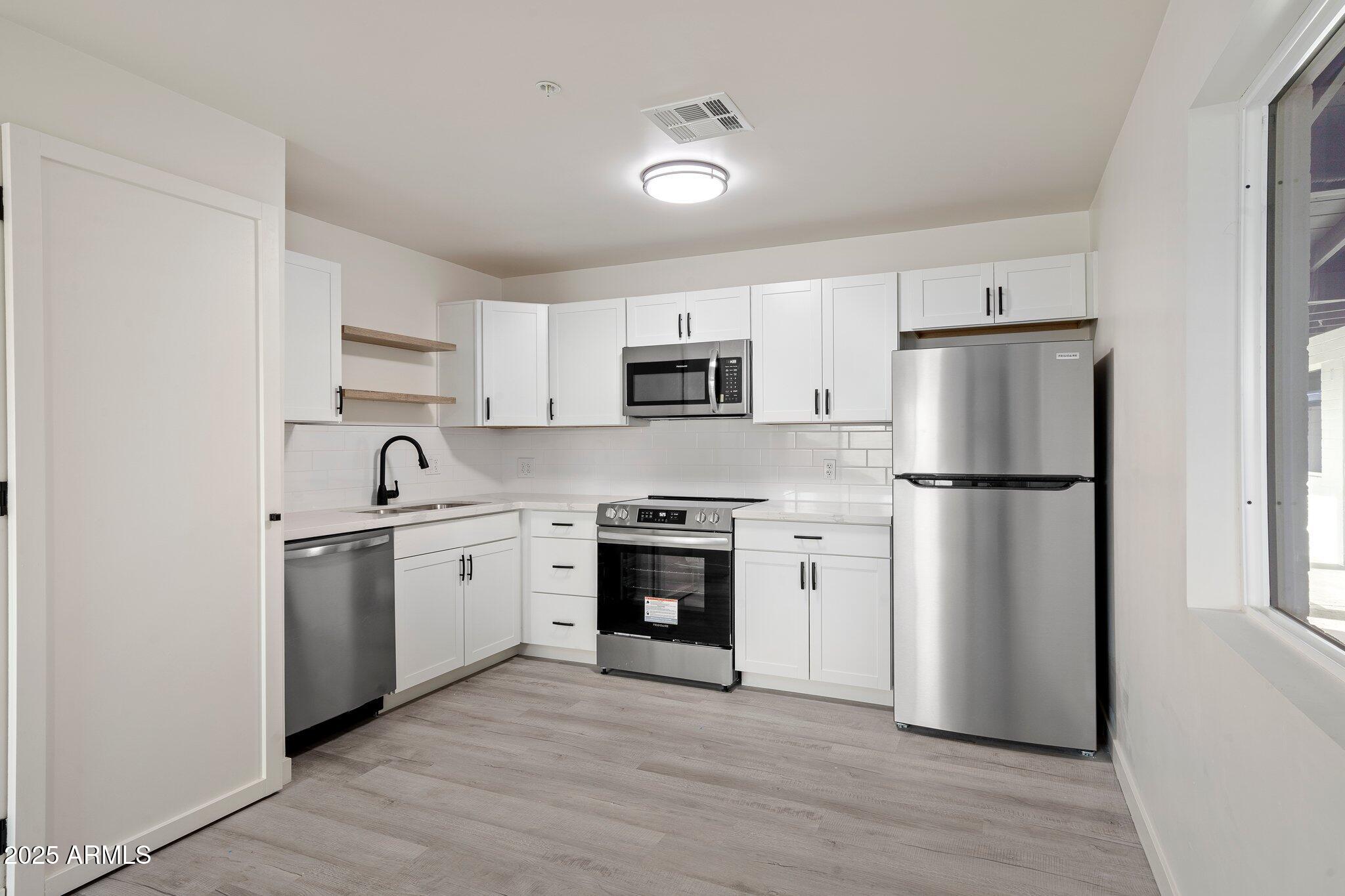 3114 N 68TH Street