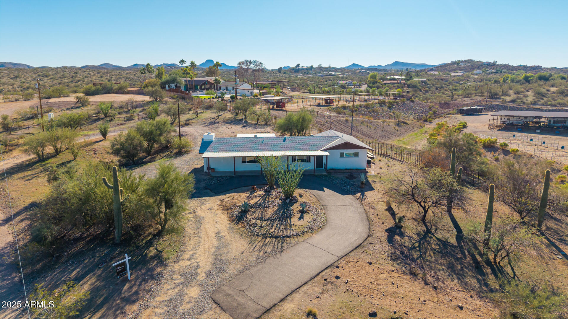 875 W PALO VERDE Drive