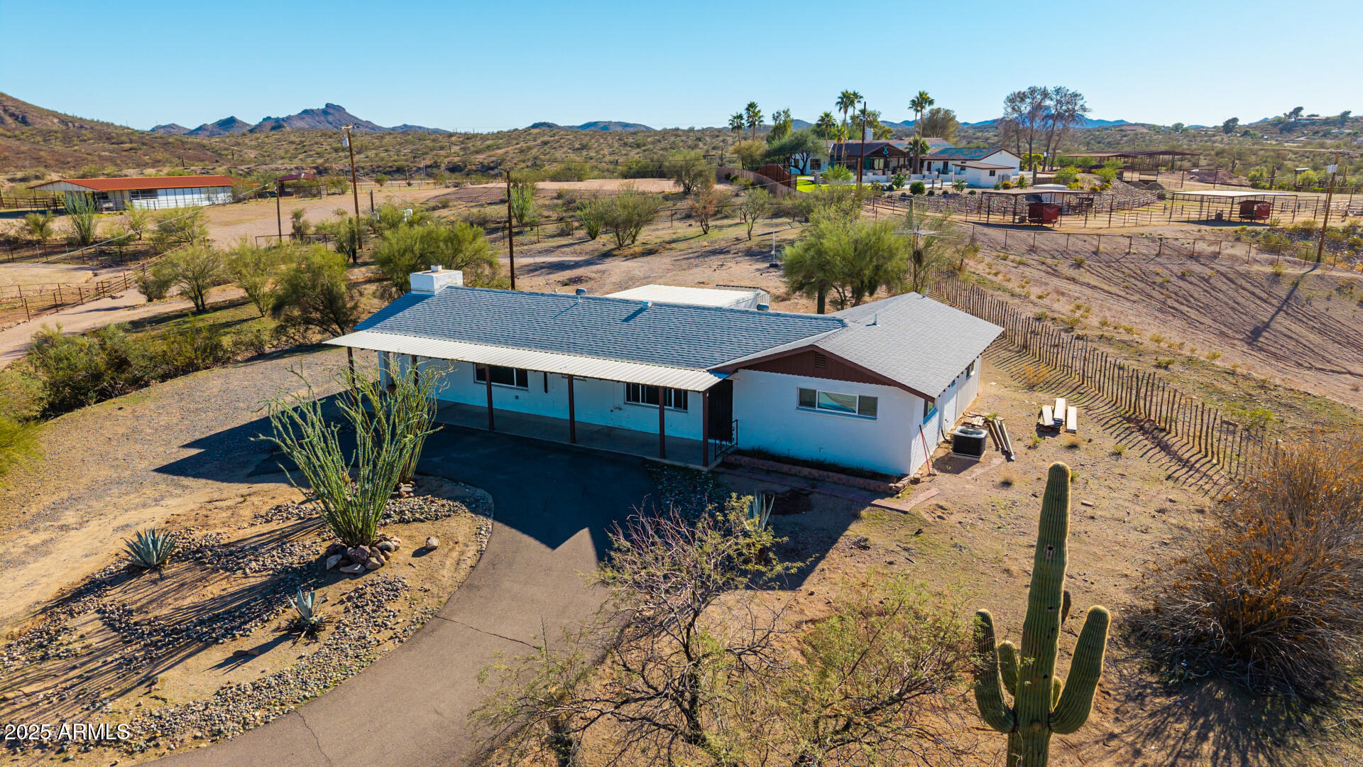 875 W PALO VERDE Drive