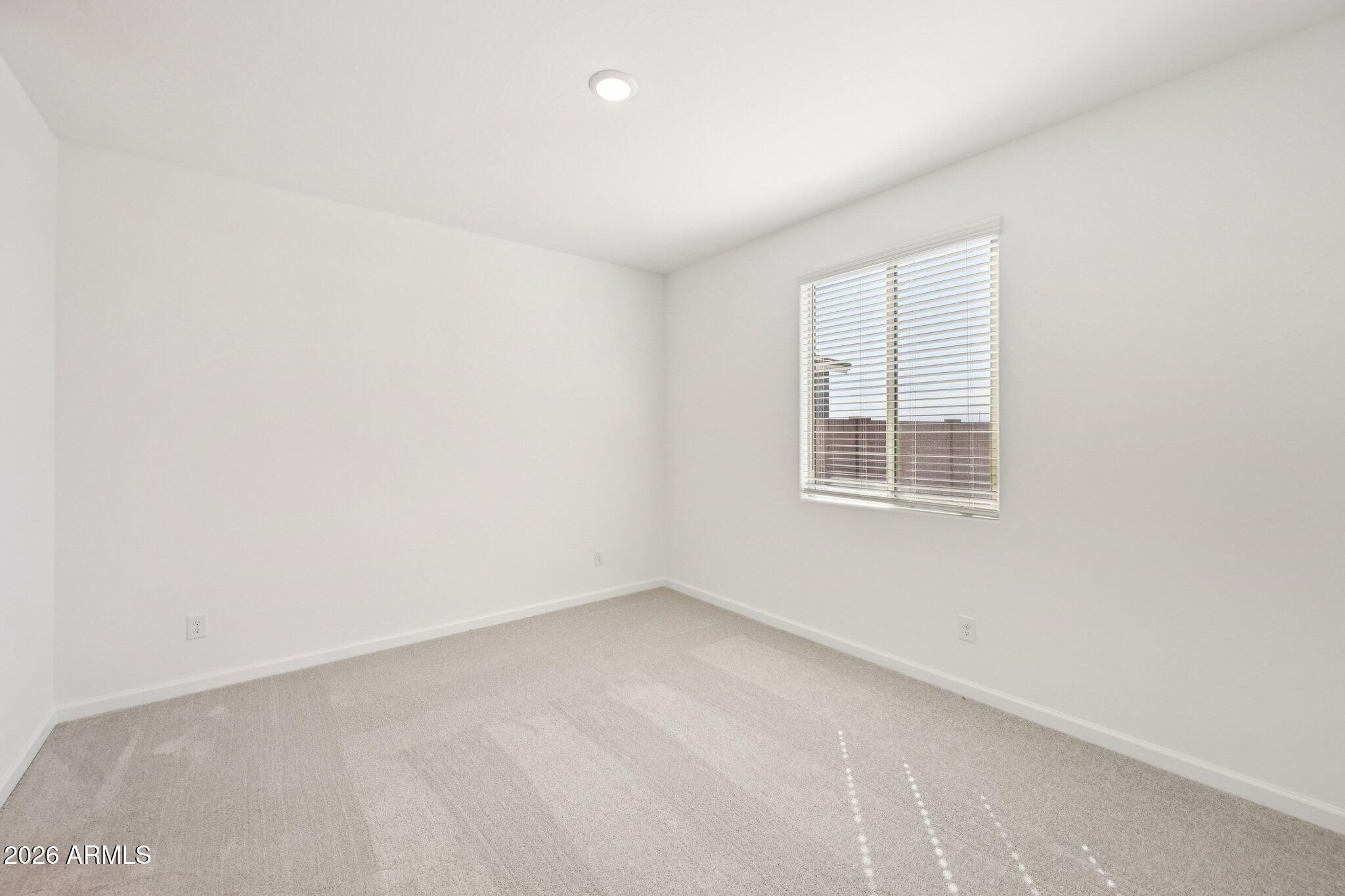 18247 W CAMINO DE ORO