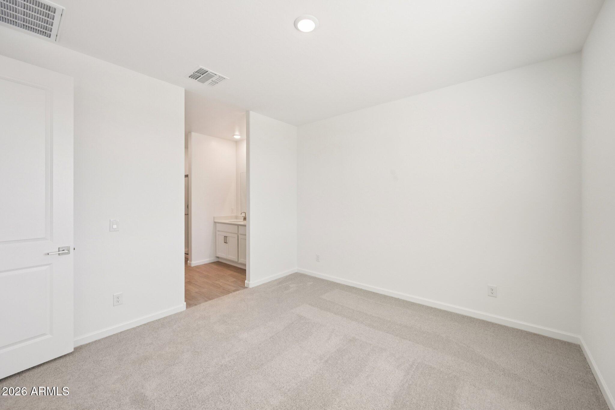 18247 W CAMINO DE ORO