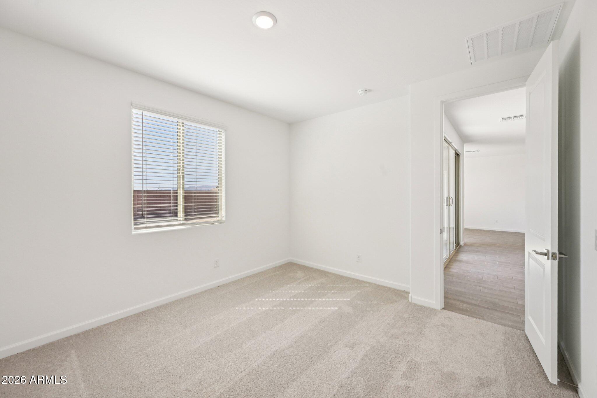 18247 W CAMINO DE ORO