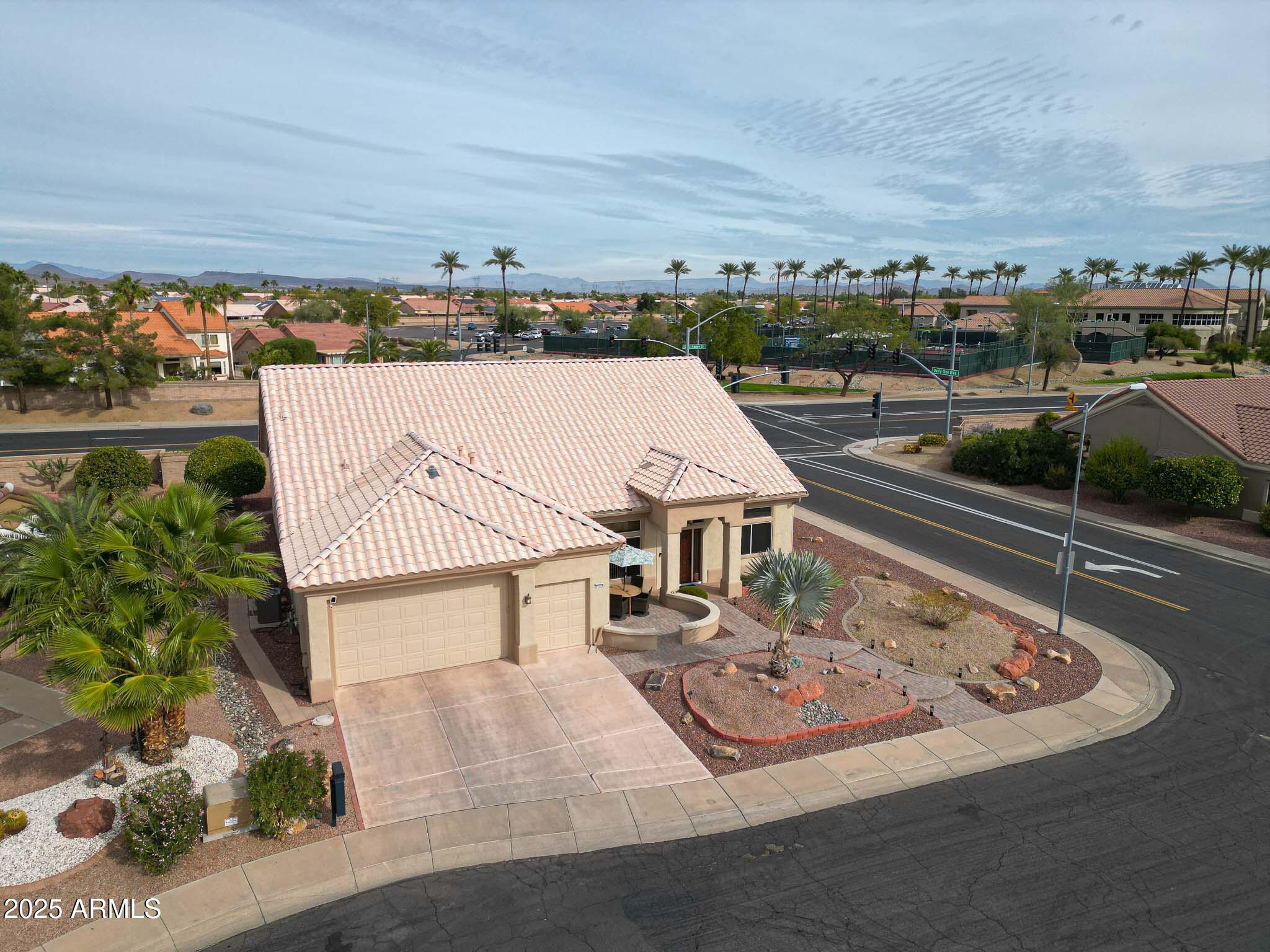22318 N DUSTY TRAIL Boulevard
