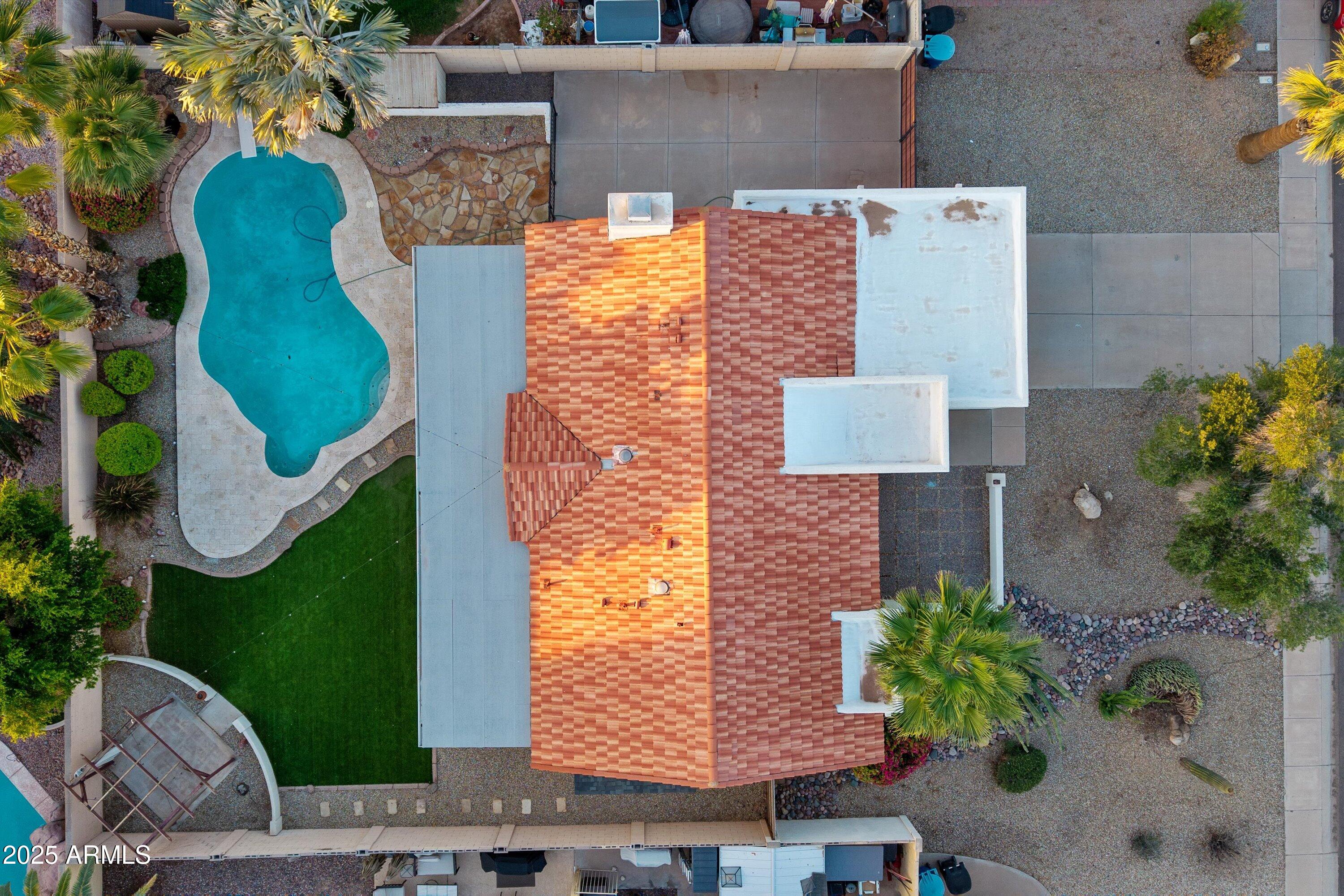 600 S VELERO Street