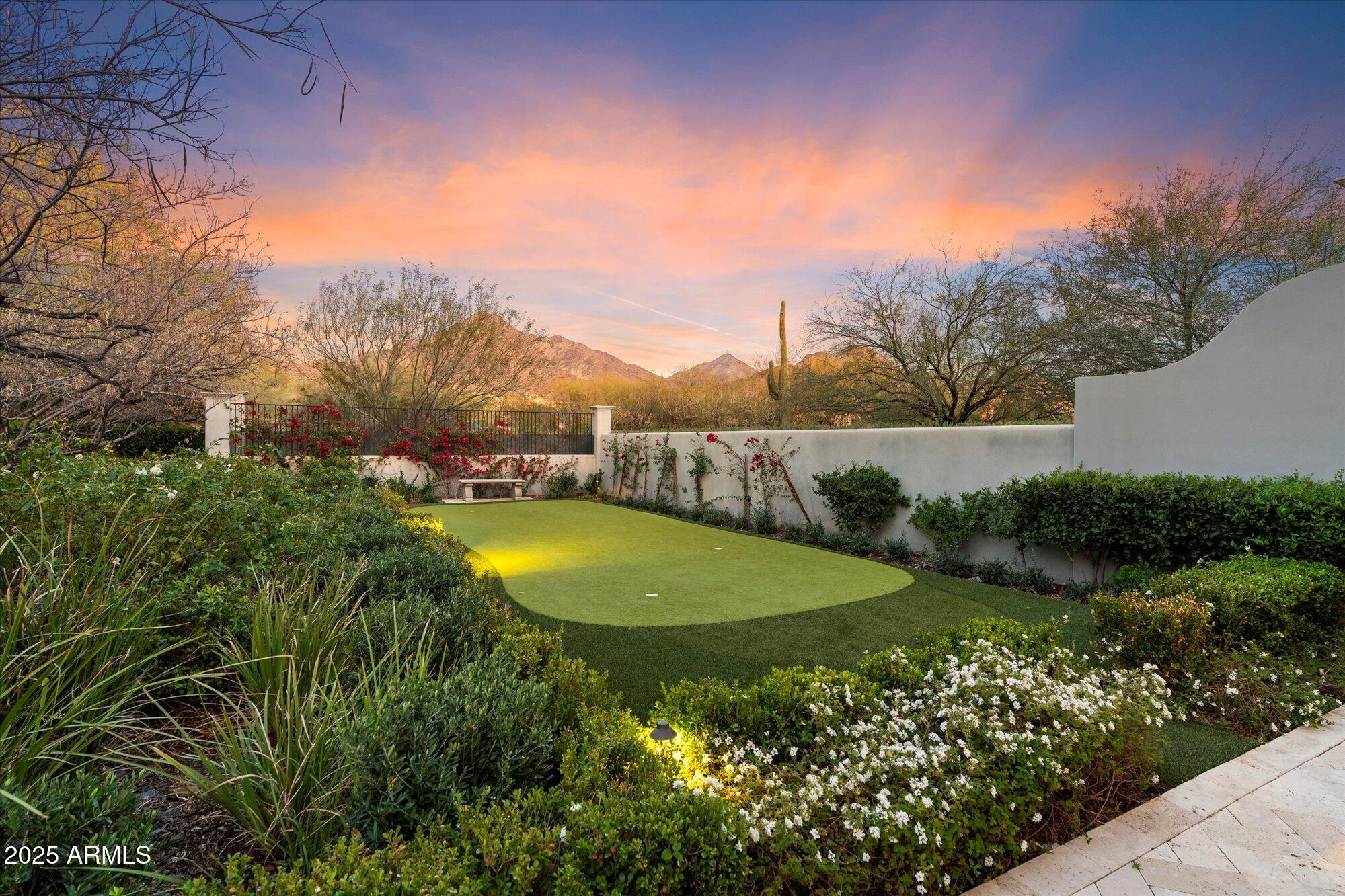 10244 E HUALAPAI Drive