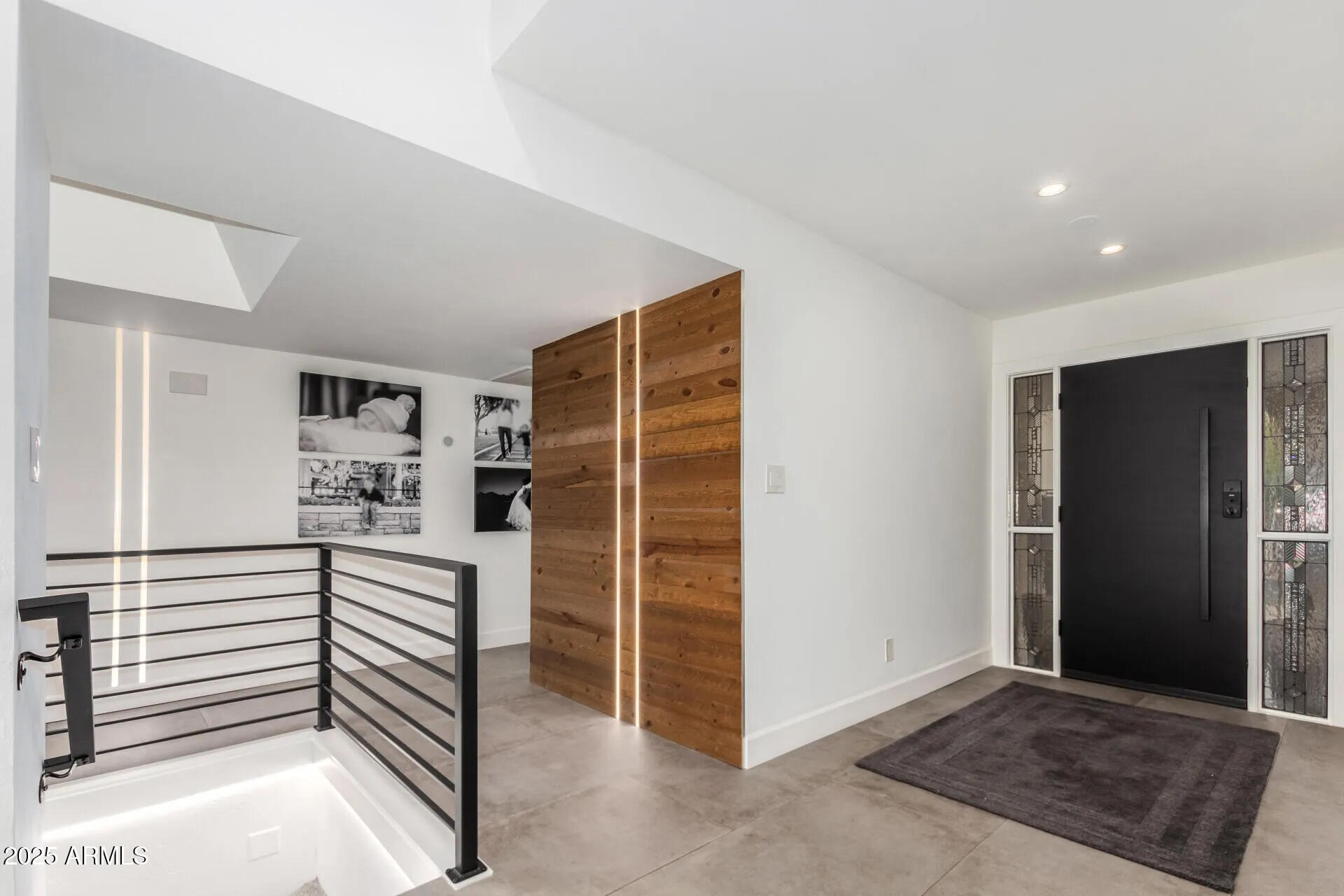 3800 E LINCOLN Drive 23