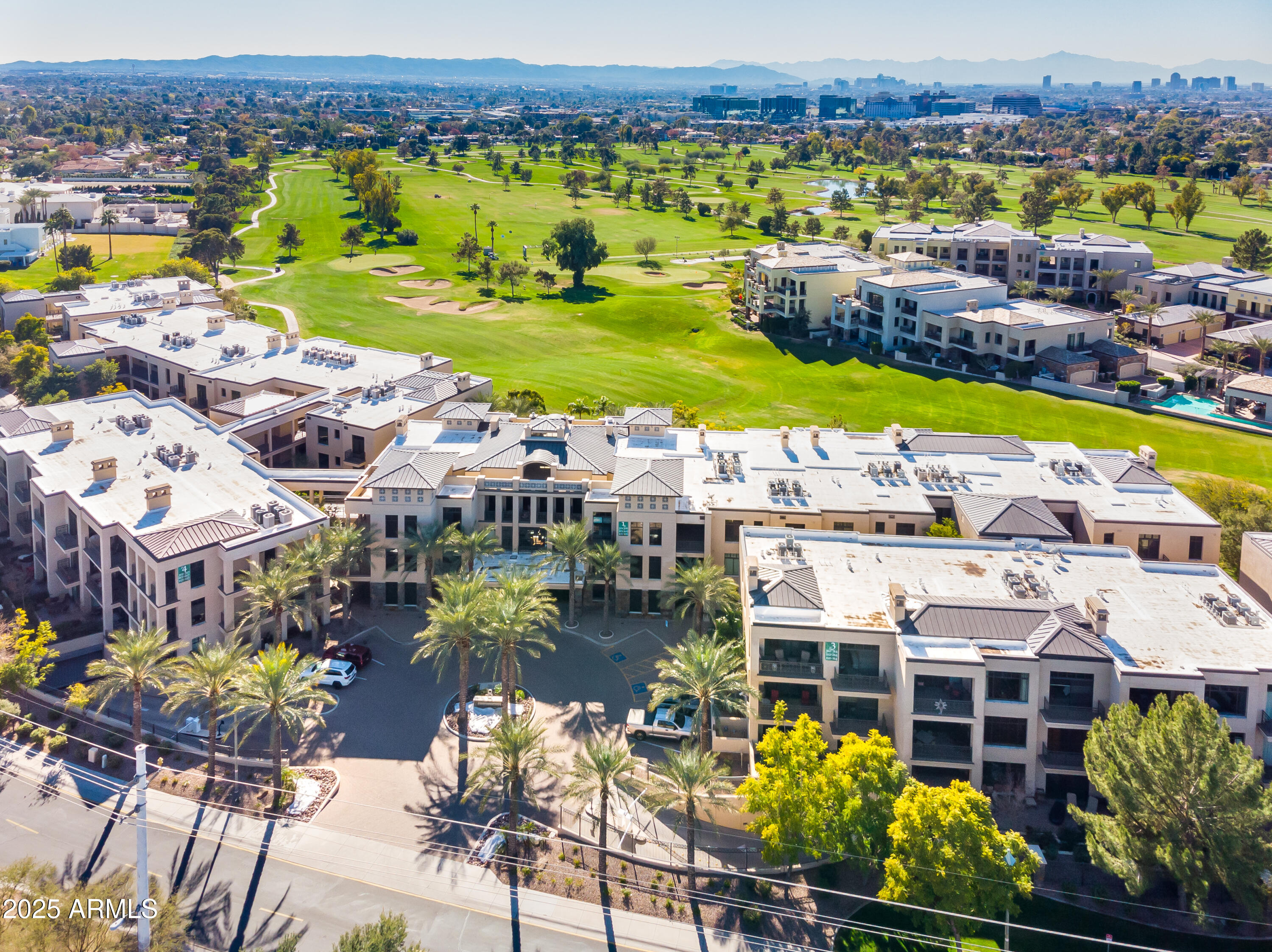 8 E BILTMORE Estate 215