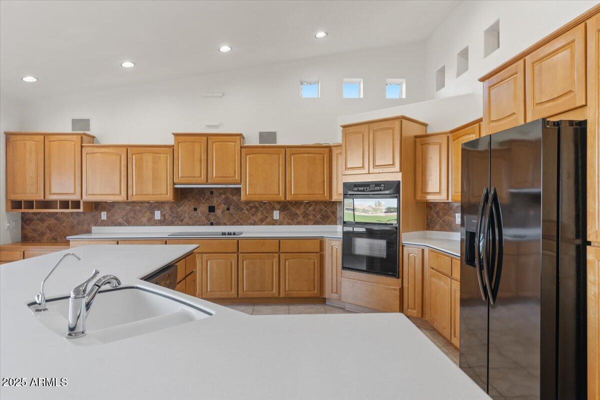 8936 E CEDAR WAXWING Drive