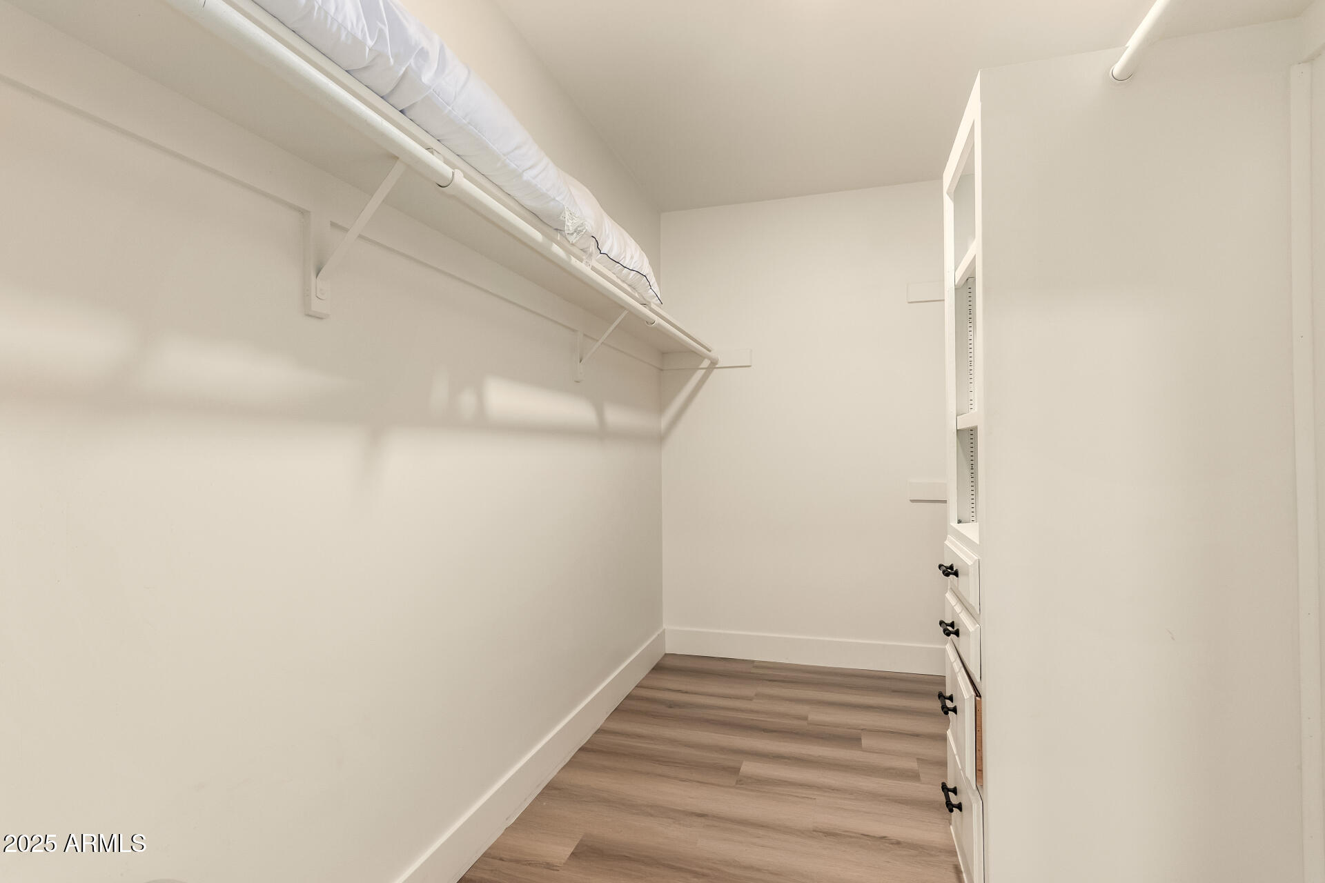 4233 N 86th Street