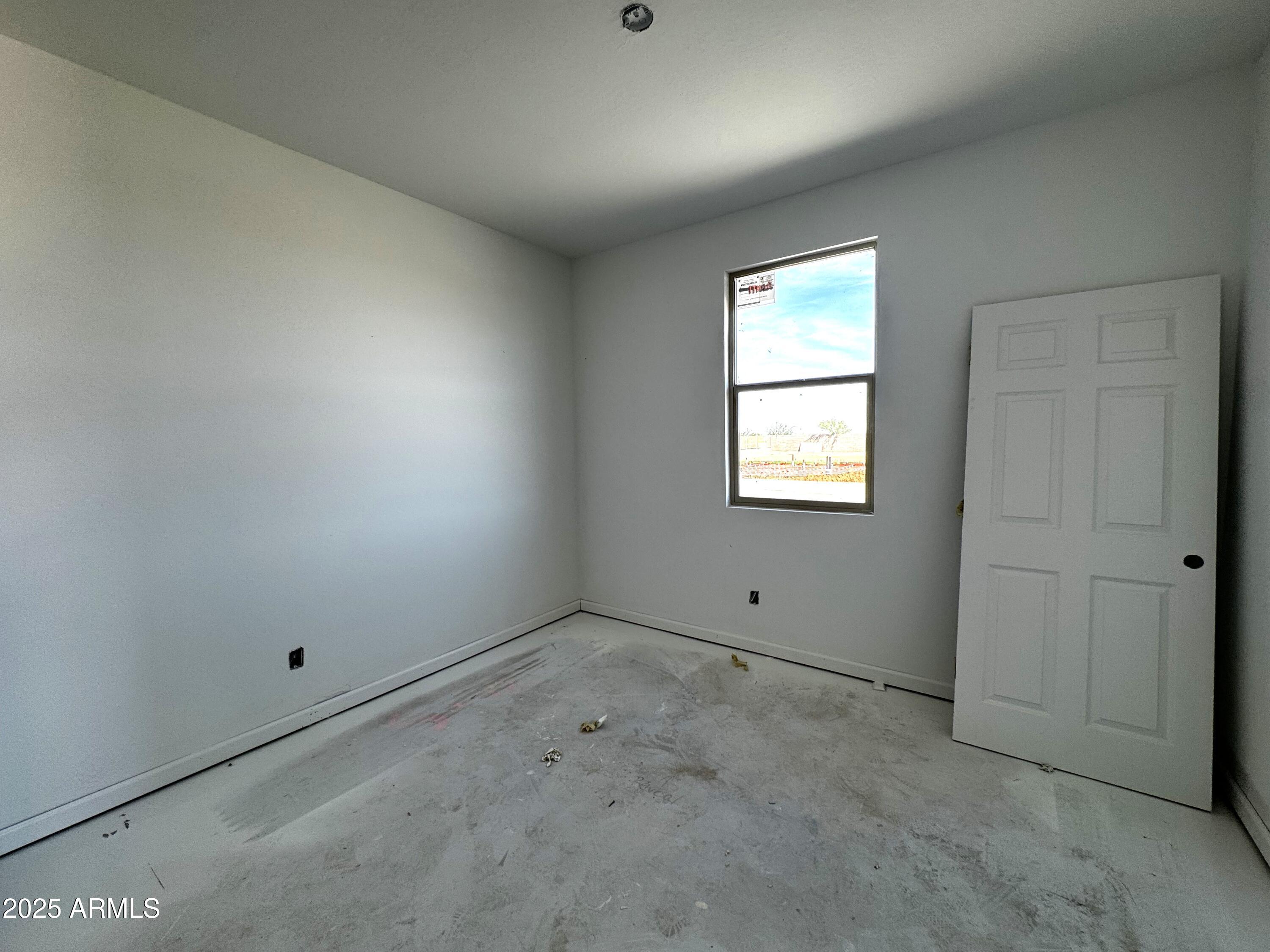 47424 W KENNER Drive