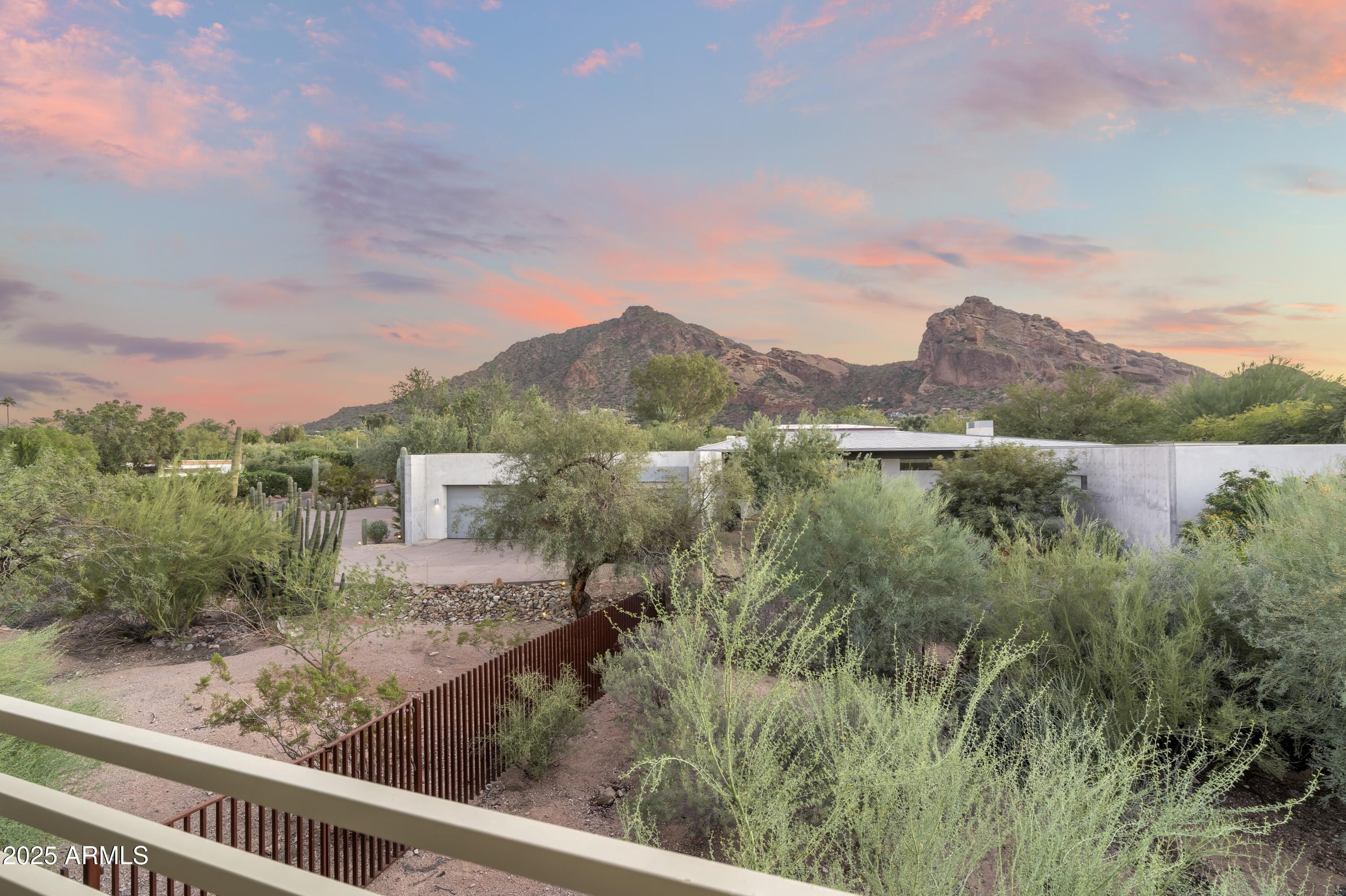 6306 N CAMELBACK MANOR Drive