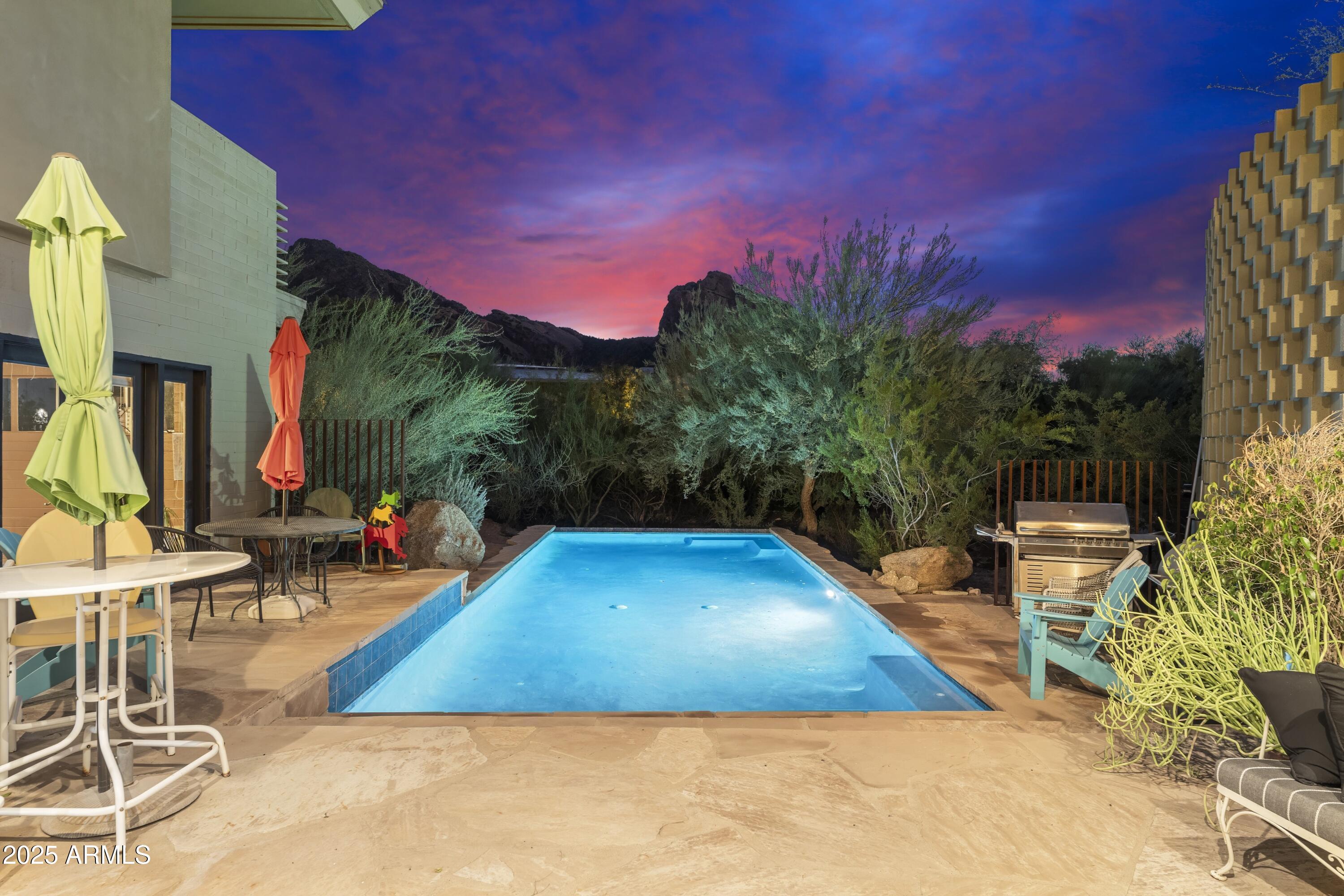 6306 N CAMELBACK MANOR Drive