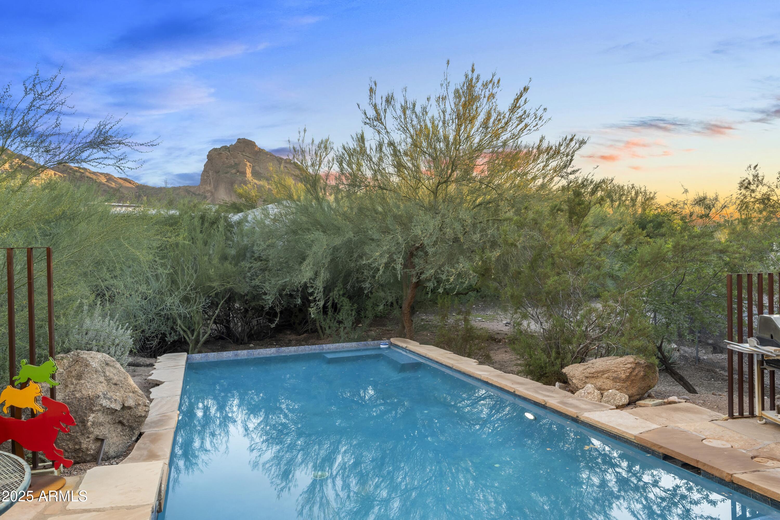 6306 N CAMELBACK MANOR Drive