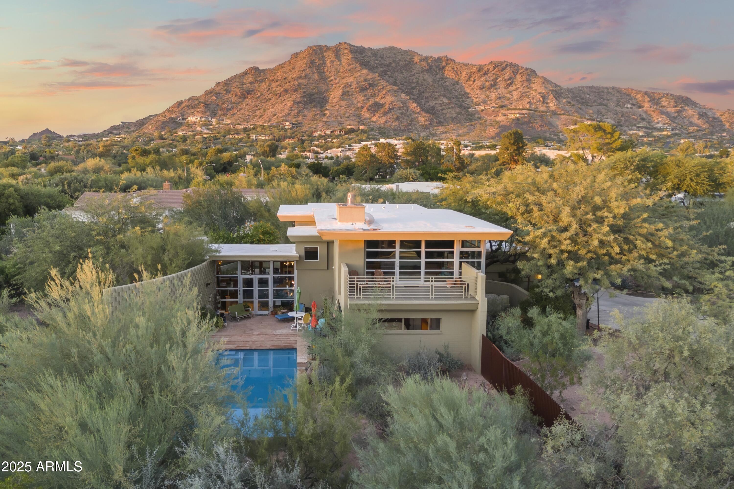6306 N CAMELBACK MANOR Drive