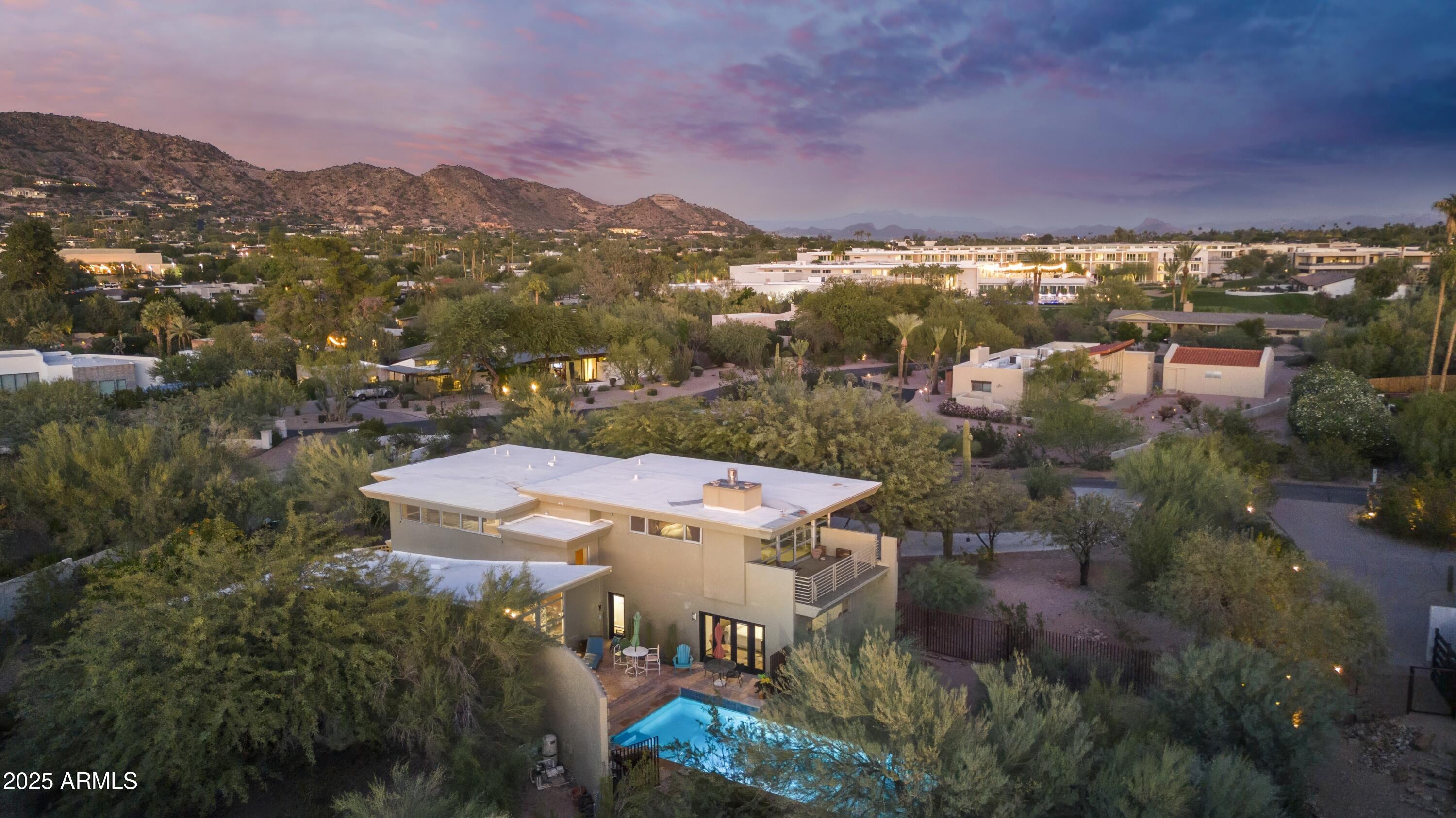6306 N CAMELBACK MANOR Drive