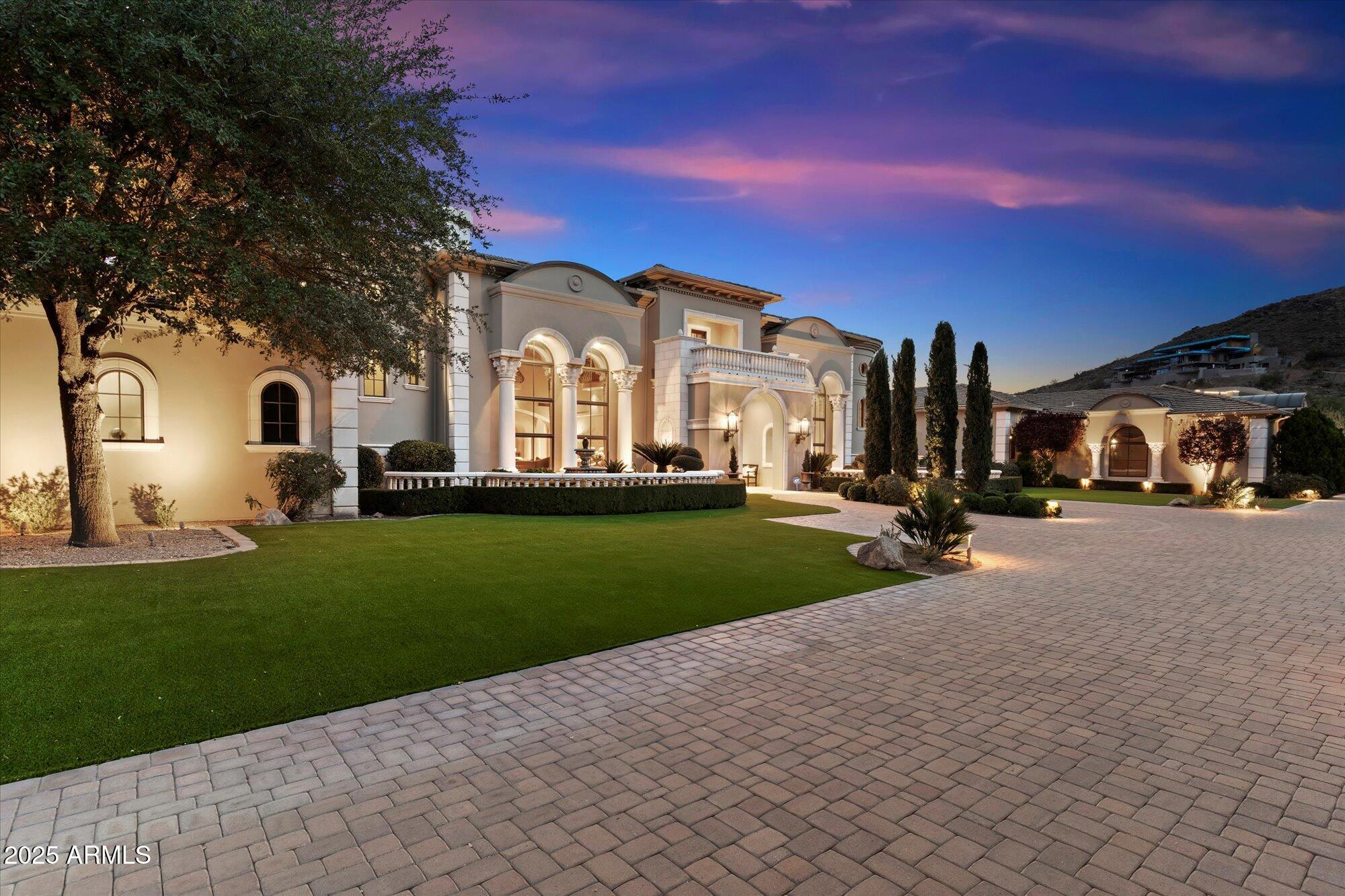 6105 E Sage Drive